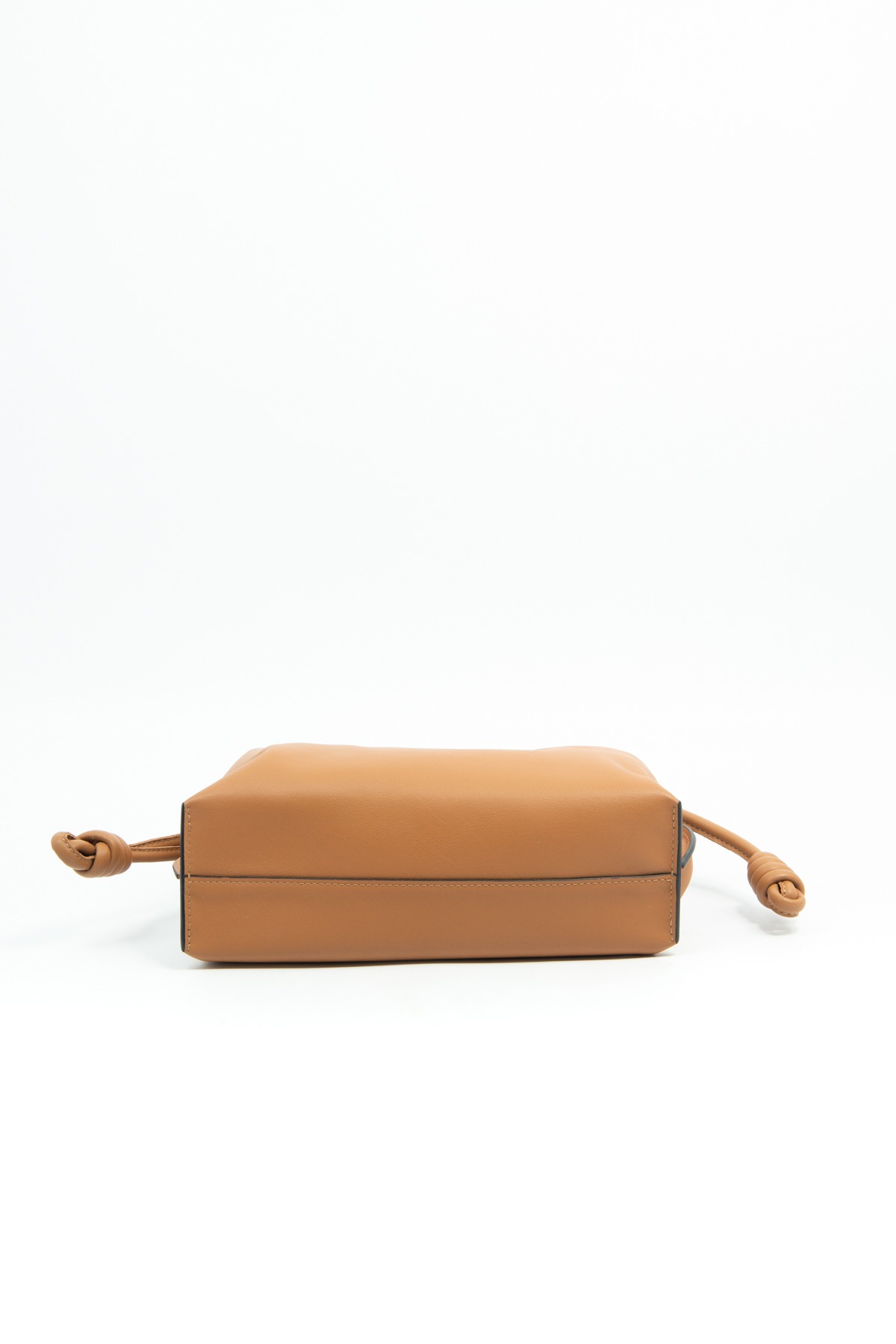 Loewe "Flamenco" Clutch in Hellbraun und Gold