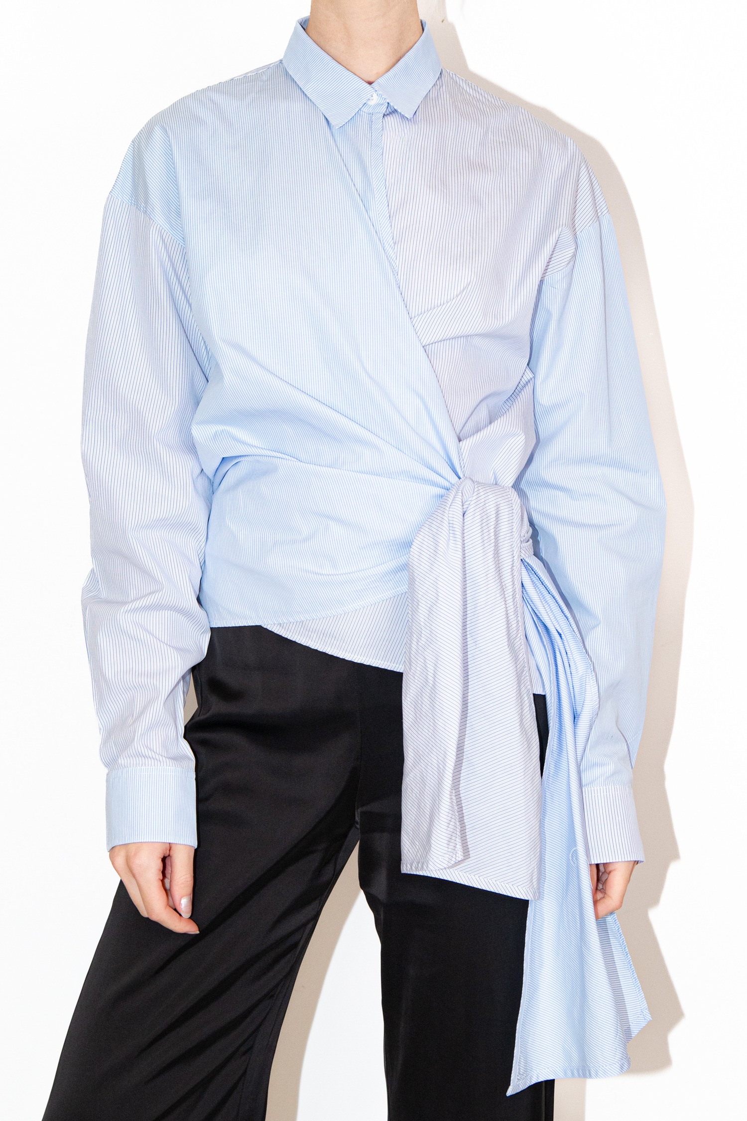 Loewe Wickelbluse mit Streifen in Blau