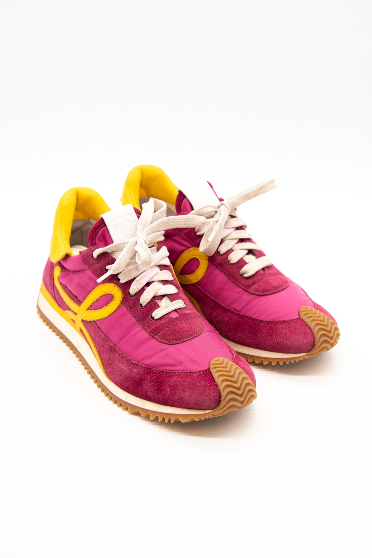 Loewe "Flow" Sneakers in Lila und Gelb