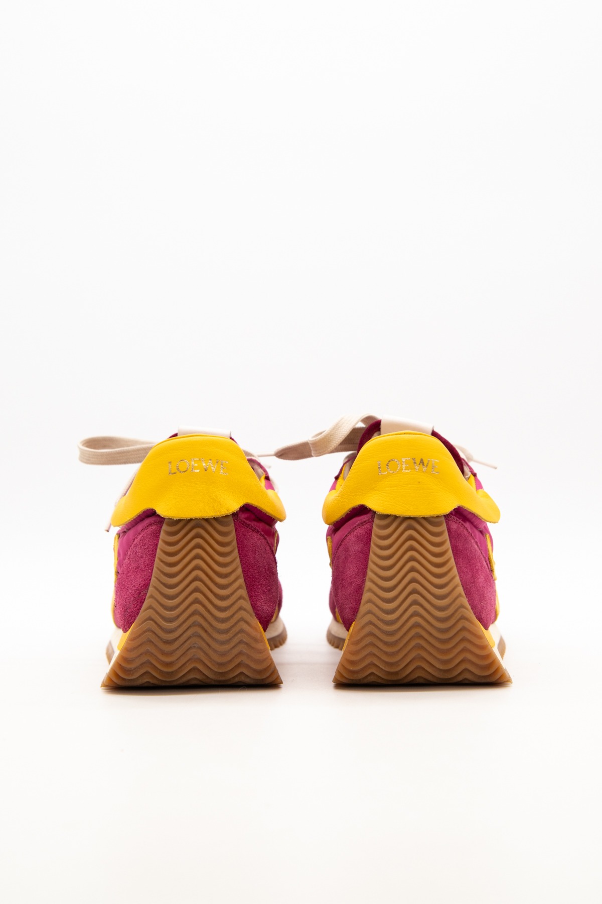 Loewe "Flow" Sneakers in Lila und Gelb