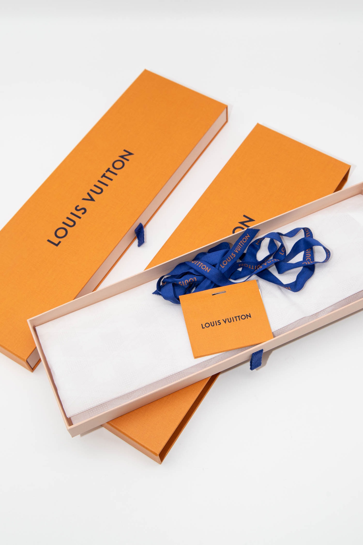 Louis Vuitton "Neo Monogramissime Capsule Krawatte" in Anthrazit