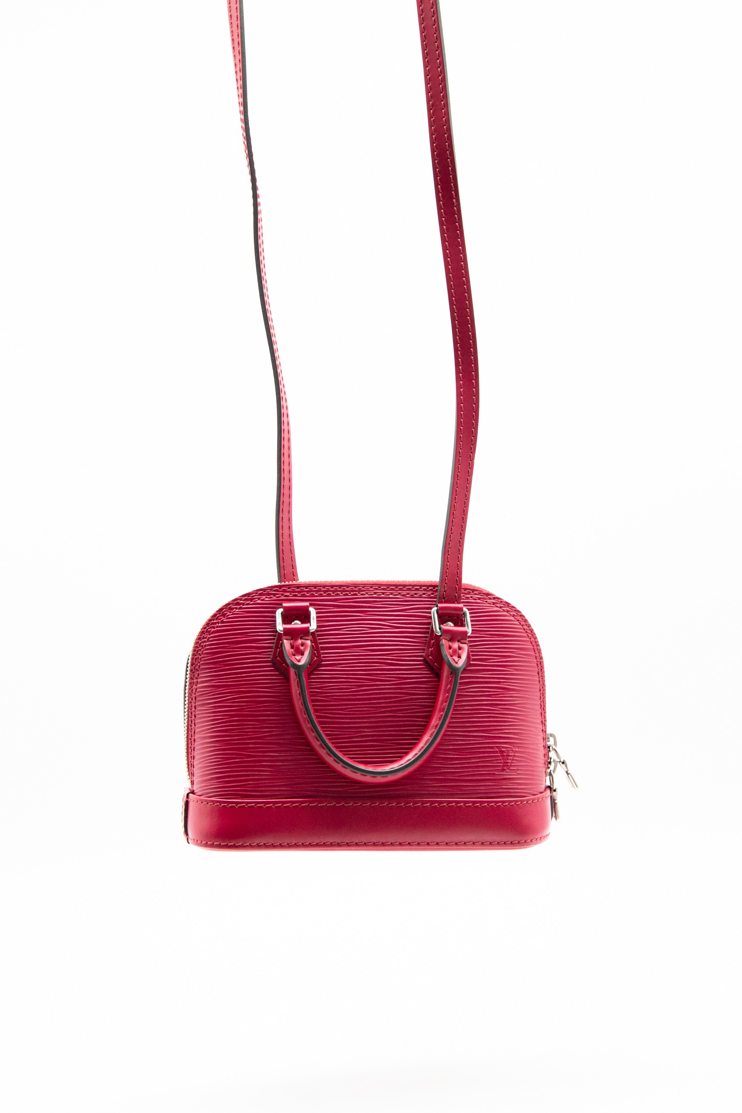 Louis Vuitton "Nano Alma" Epi Leder Umhängetasche in Cyclam