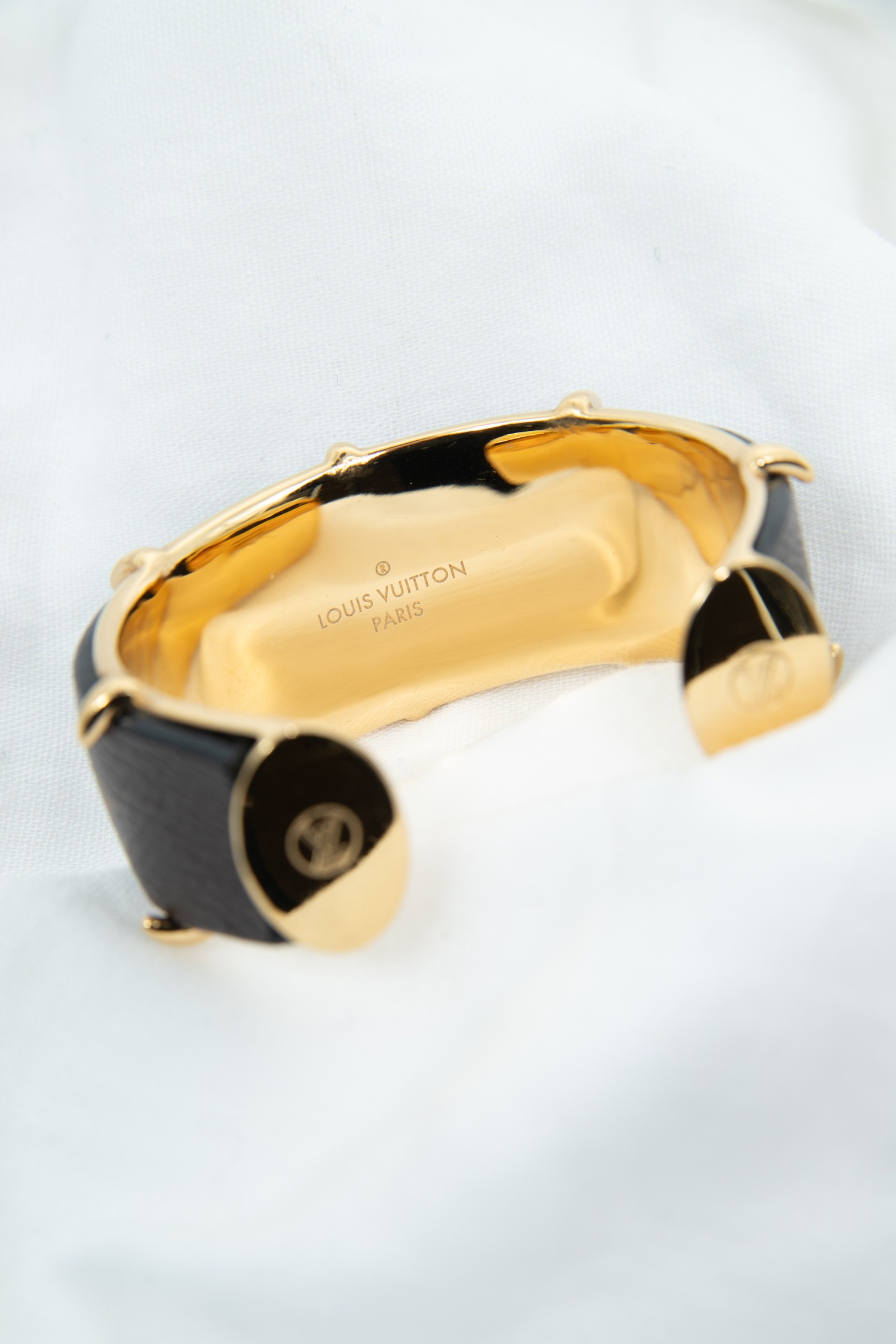 Louis Vuitton "Monogram Canvas Cuff" Armreif in Dunkelbraun und Gold