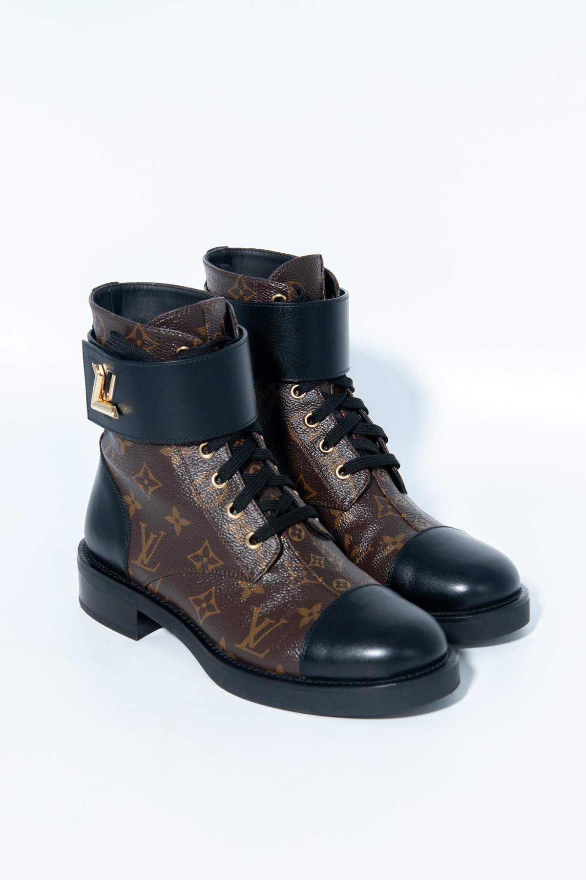 Louis Vuitton "Wonderland Flat Ranger" Stiefeletten in Braun
