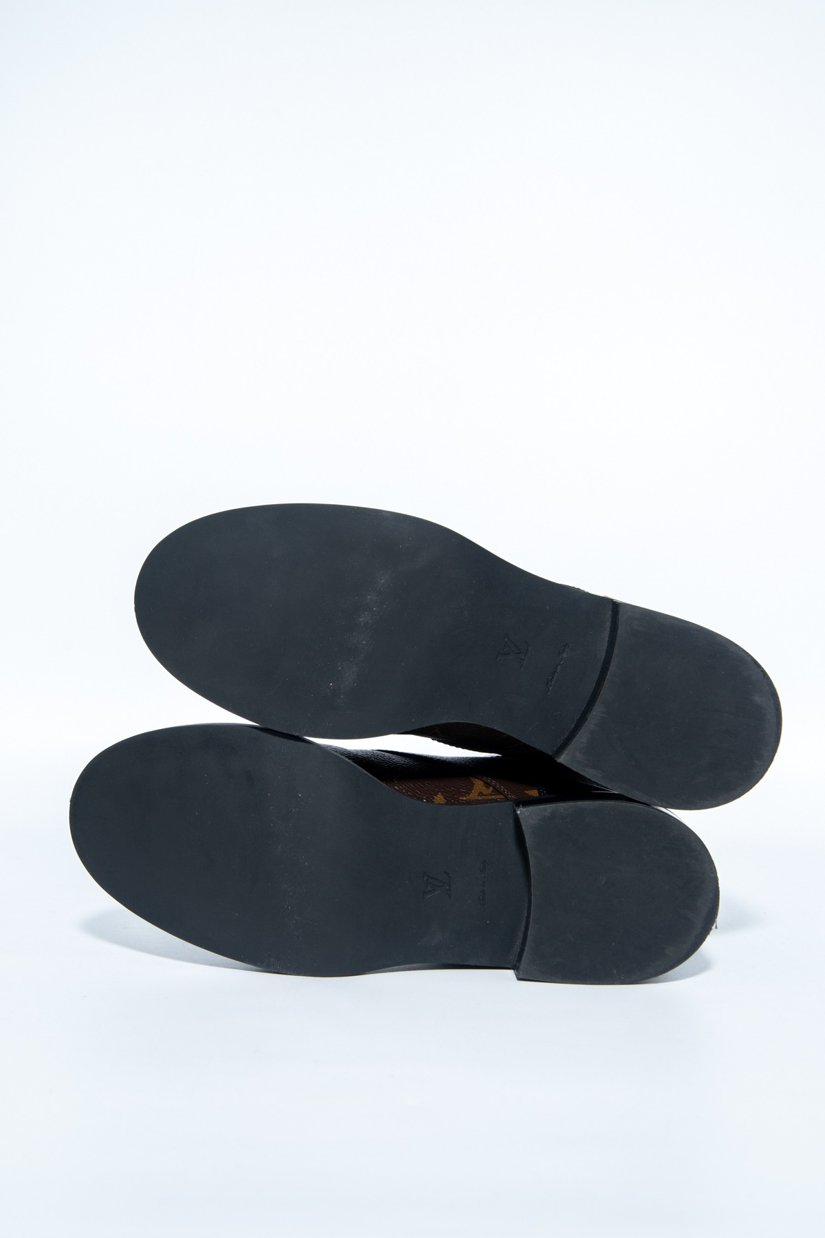 Louis Vuitton "Wonderland Flat Ranger" Stiefeletten in Braun