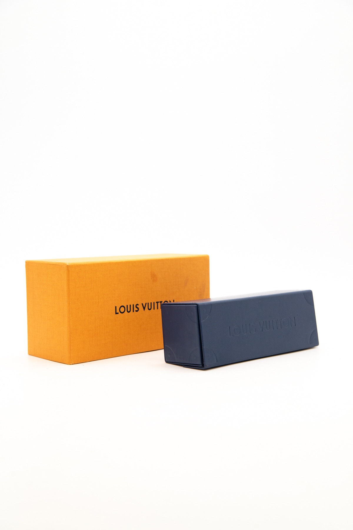 Louis Vuitton "Attitude" Sonnenbrille in Silber und Blau