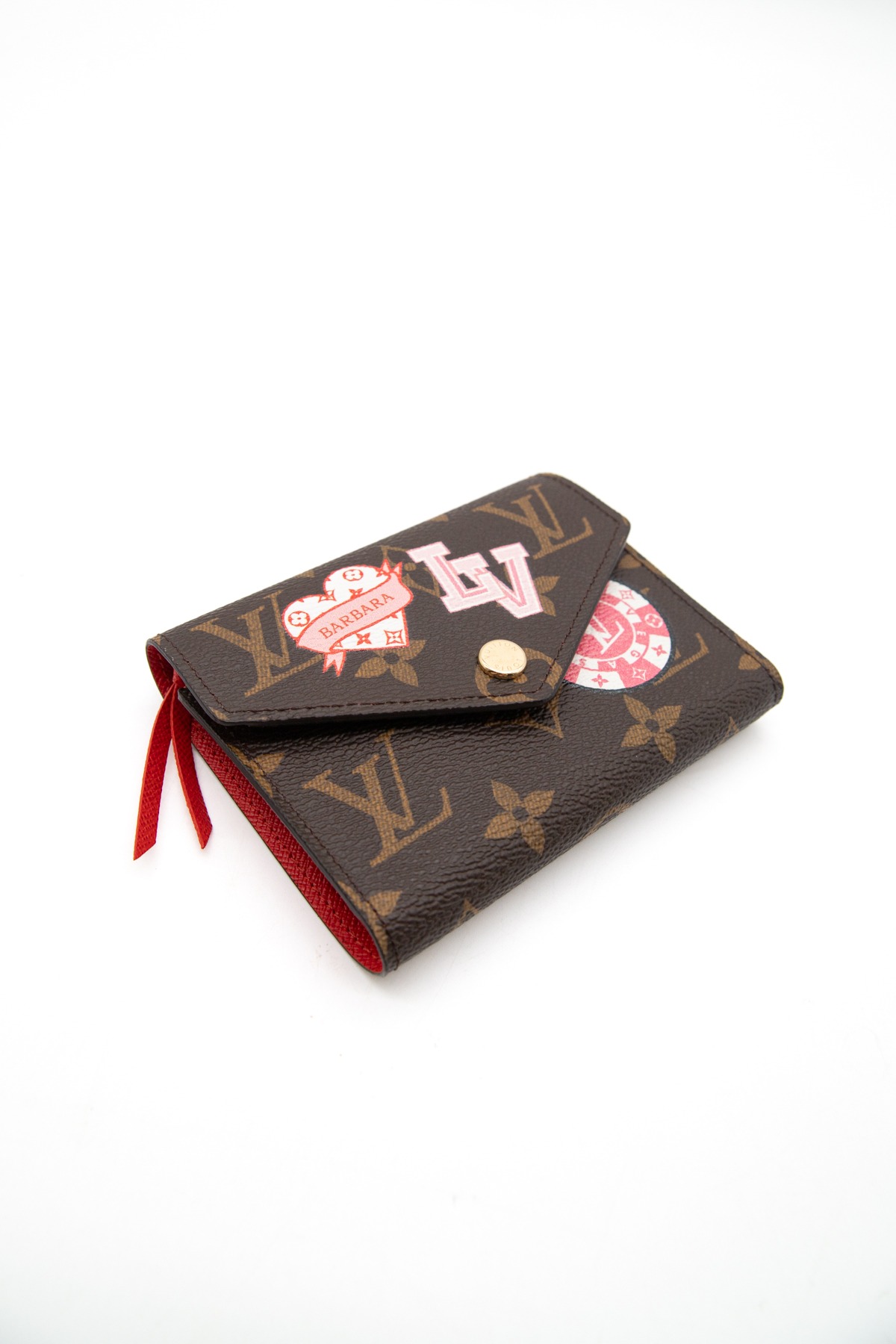 Louis Vuitton "Victorine My LV World Tour" Portemonnaie in Braun