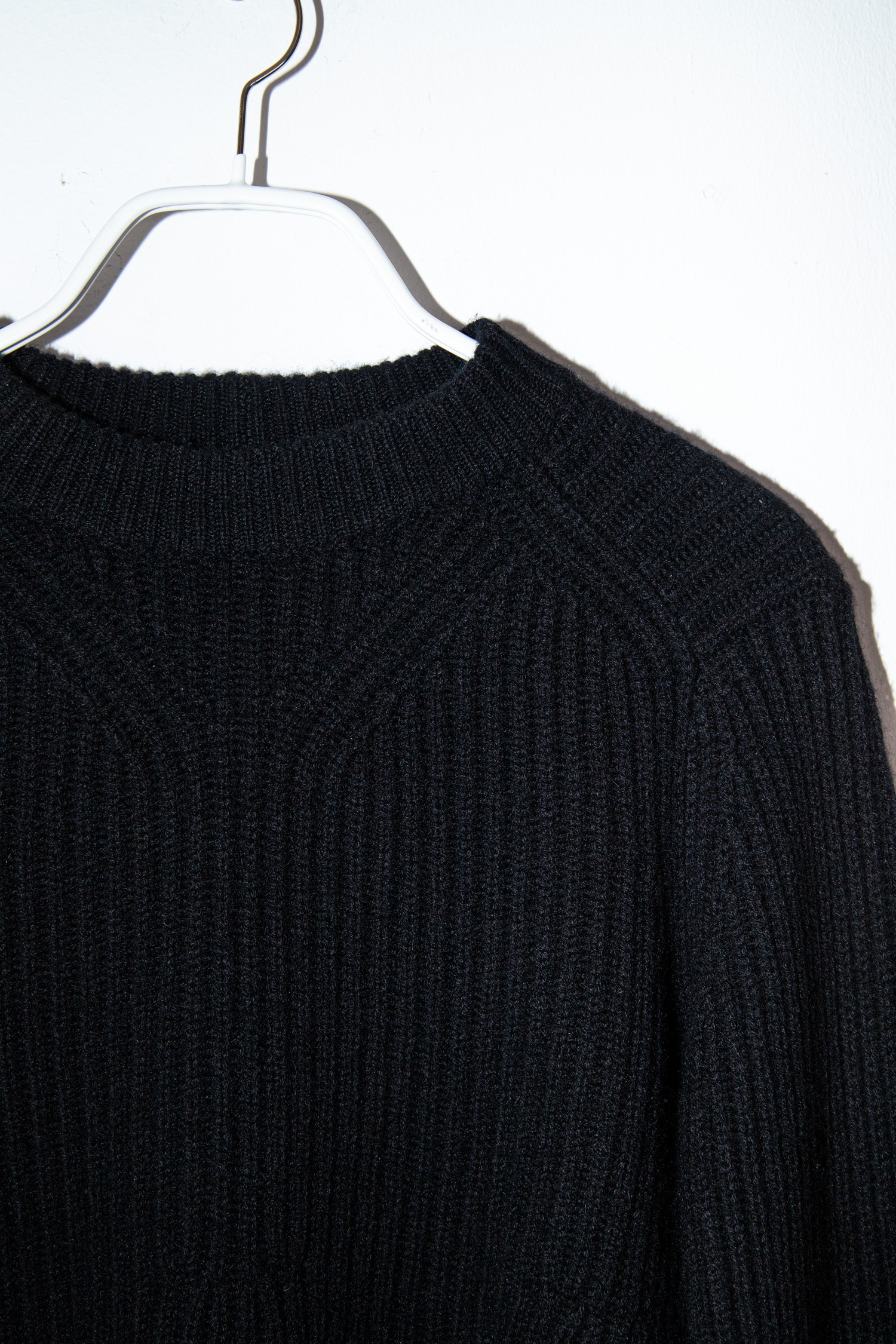 Loulou Studio "Cosmo" Strickpullover in Schwarz