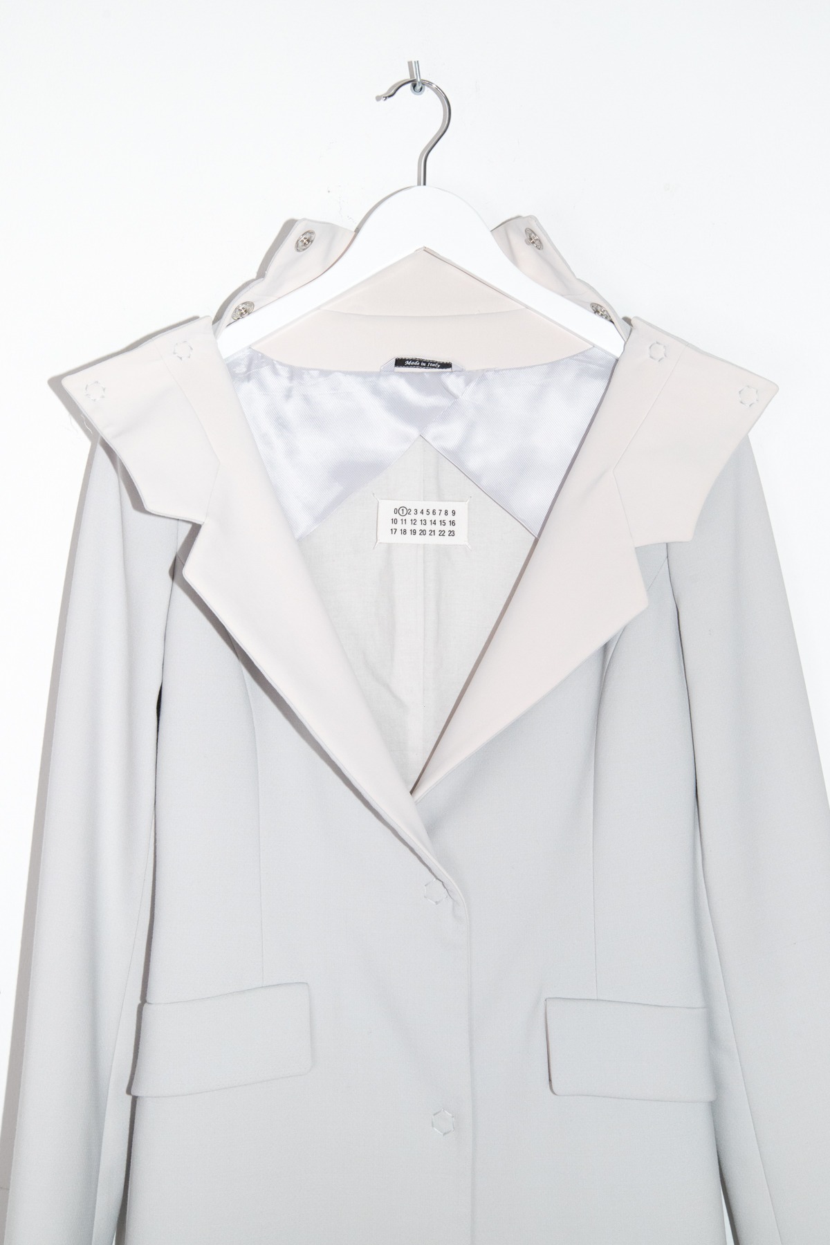 Maison Margiela Mantel in Hellgrau