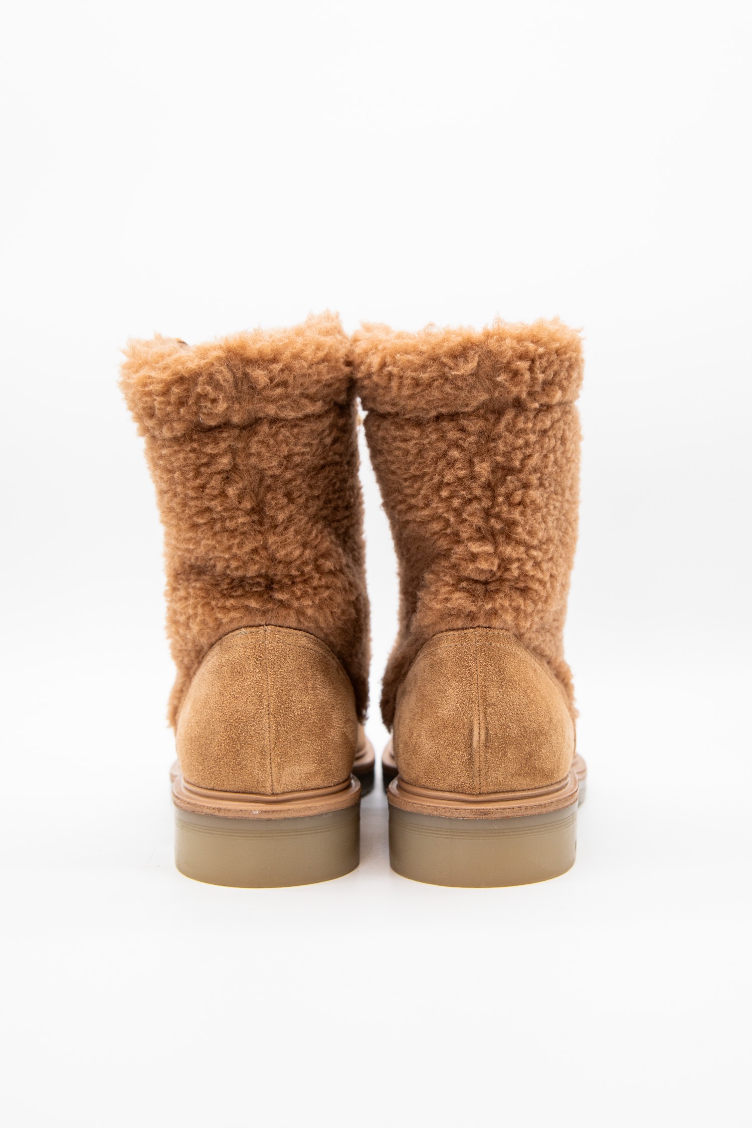 Max Mara "Bakyc" Shearling und Wildleder Schnürstiefel in Beige