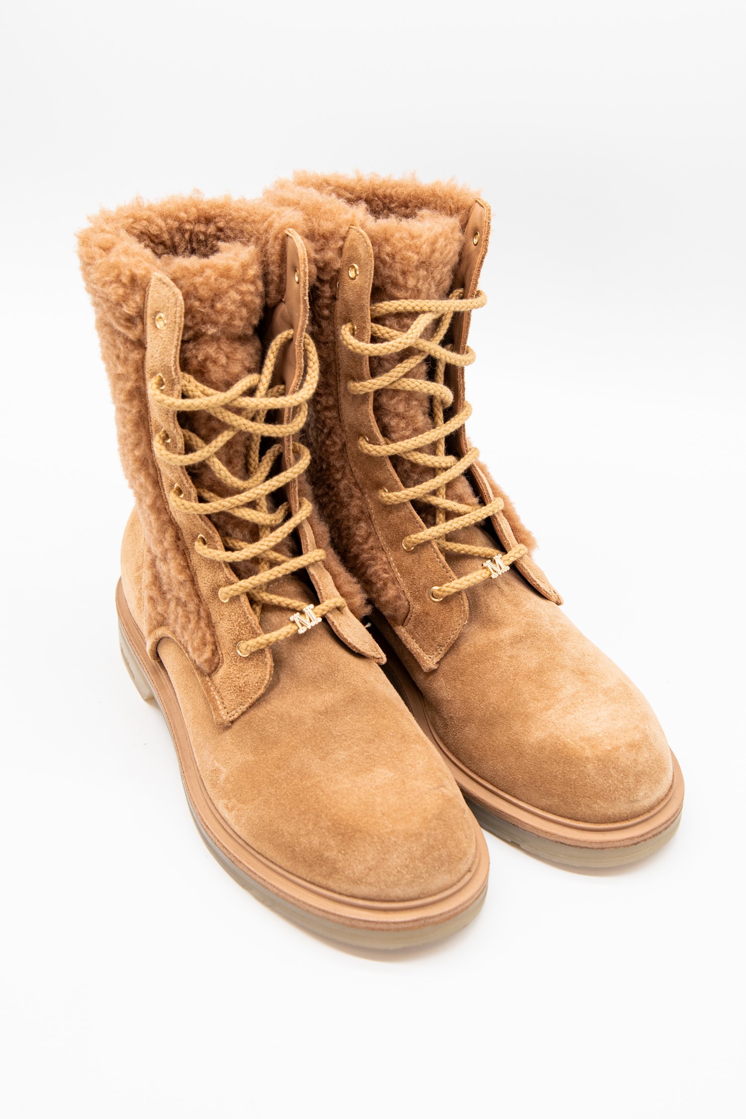 Max Mara "Bakyc" Shearling und Wildleder Schnürstiefel in Beige