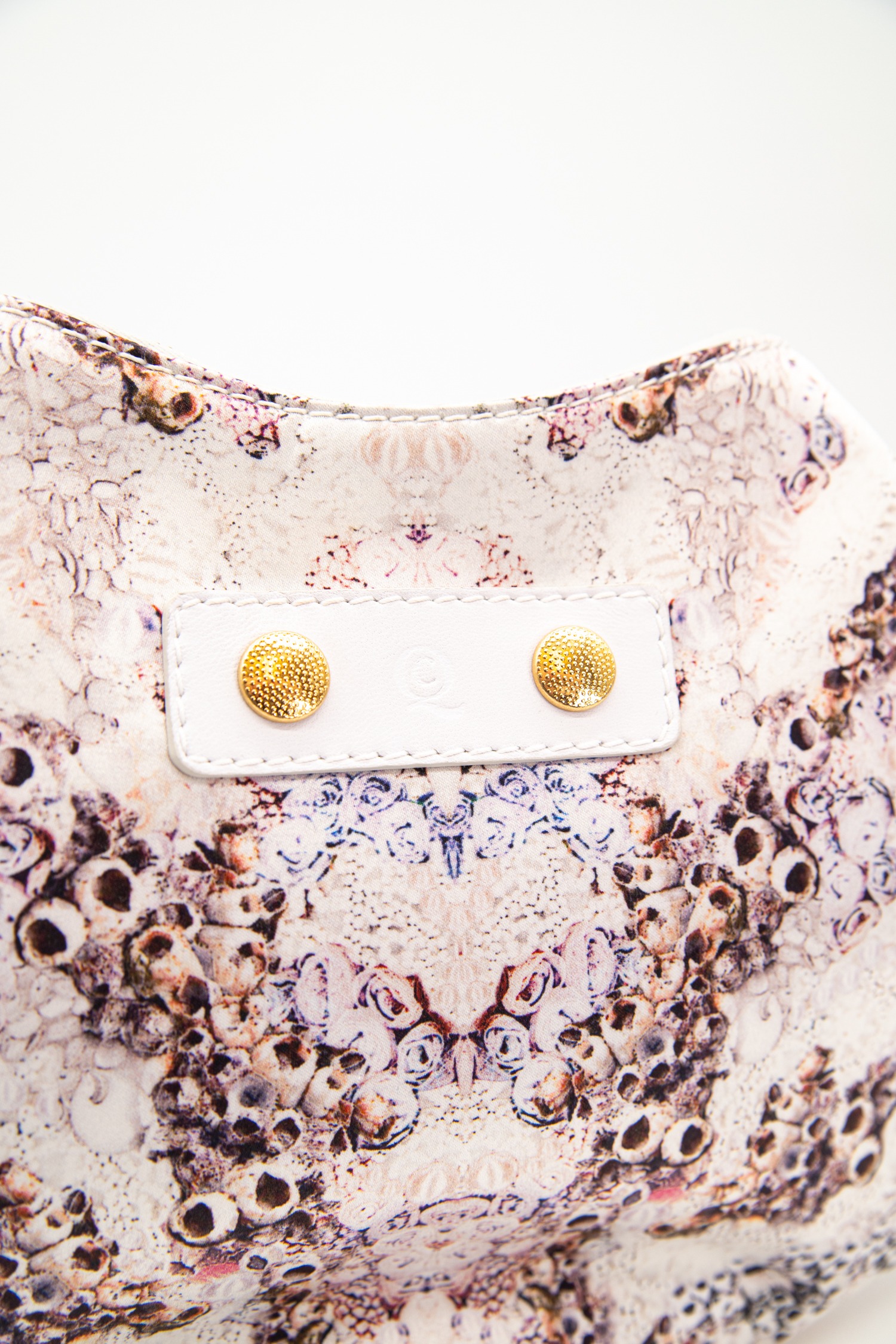 Alexander McQueen Clutch in Weiß, Bunt und Gold