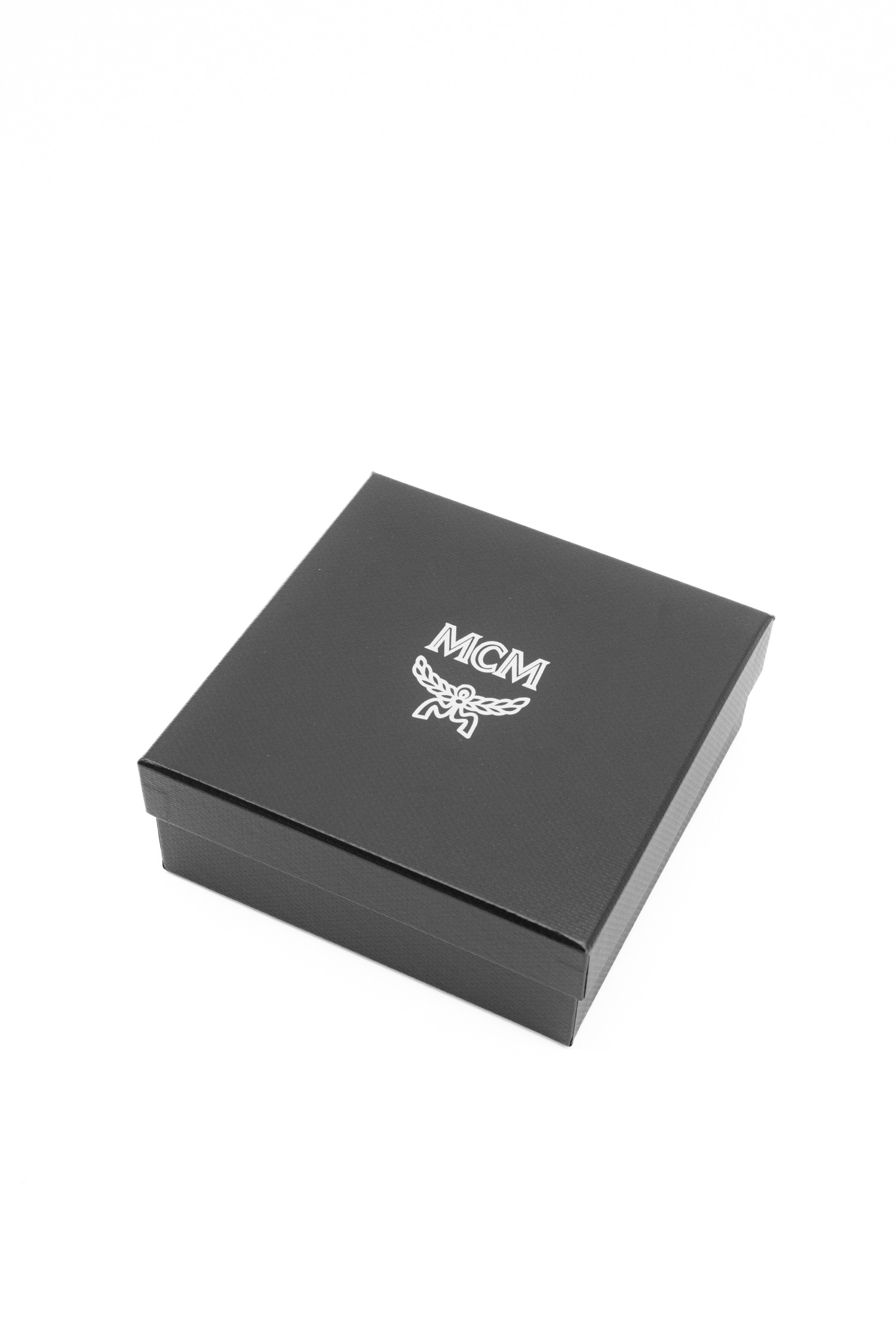 MCM Kartenetui mit Münzfach in Rot, Silber und Gold