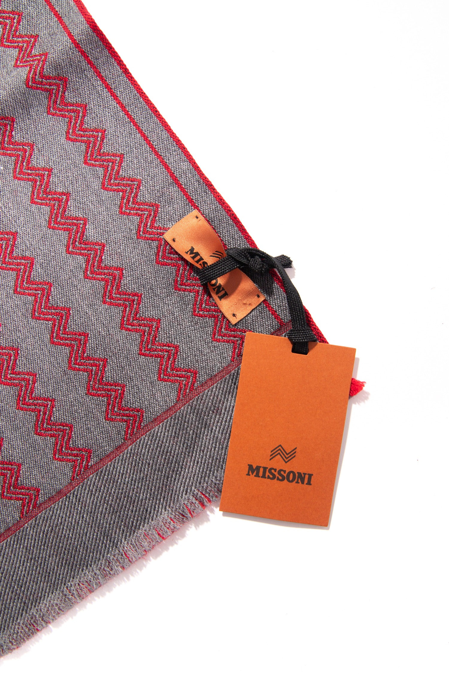 Missoni Schal mit Muster in Rot und Grau