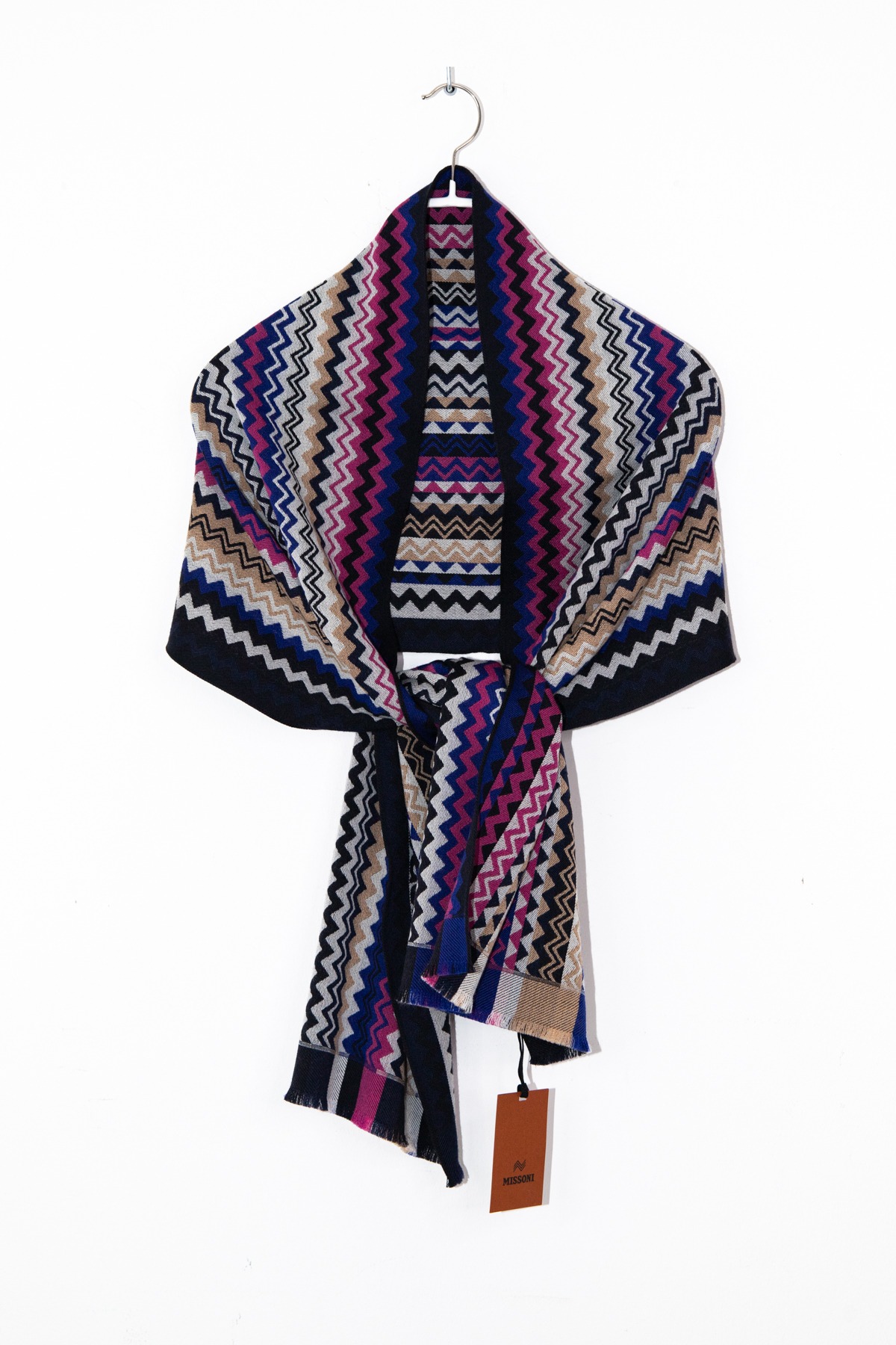 Missoni Schal in Dunkelblau, Schwarz und Bunt
