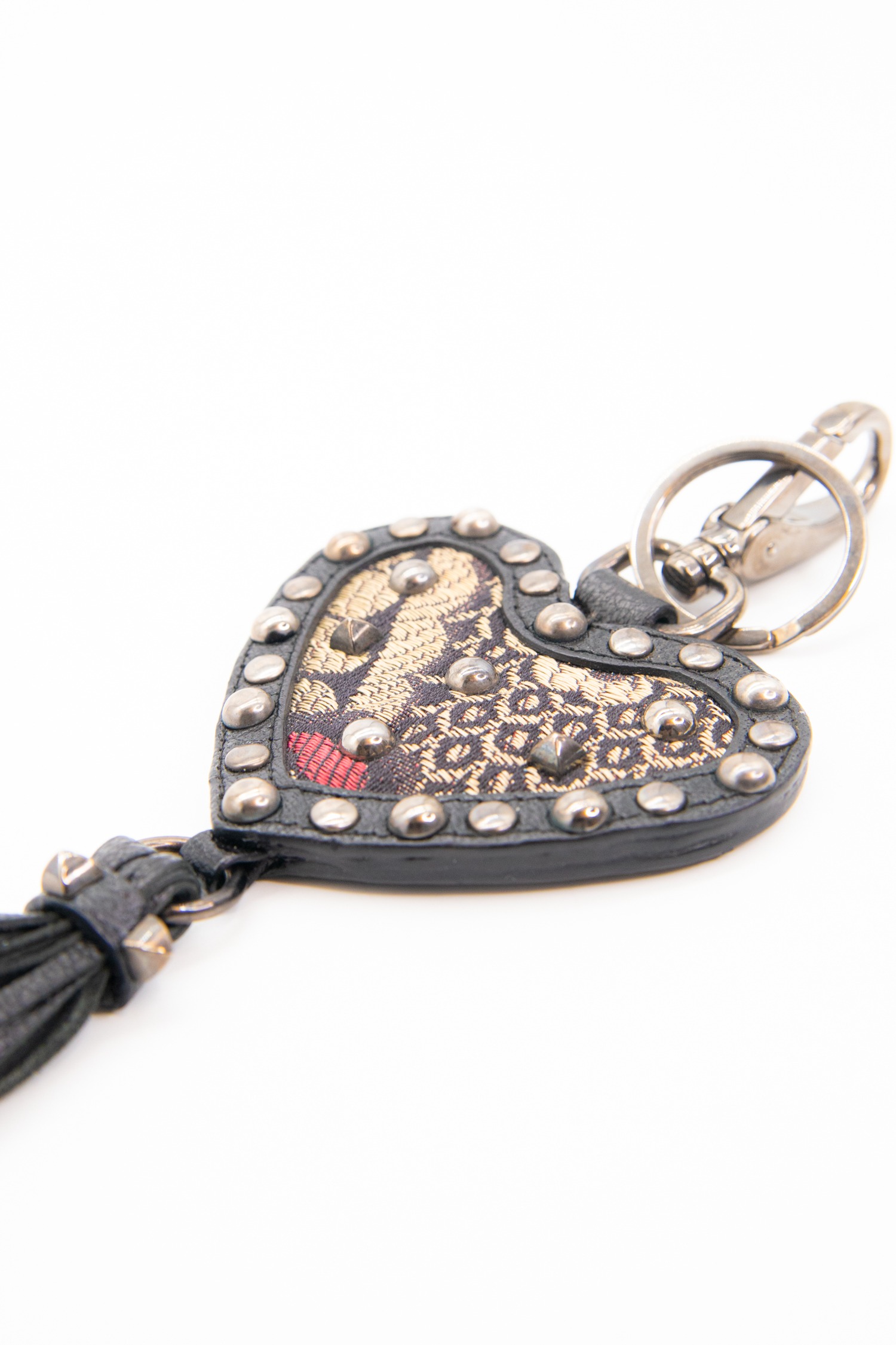 Miu Miu Herzförmiger Taschenanhänger in Schwarz und Silber