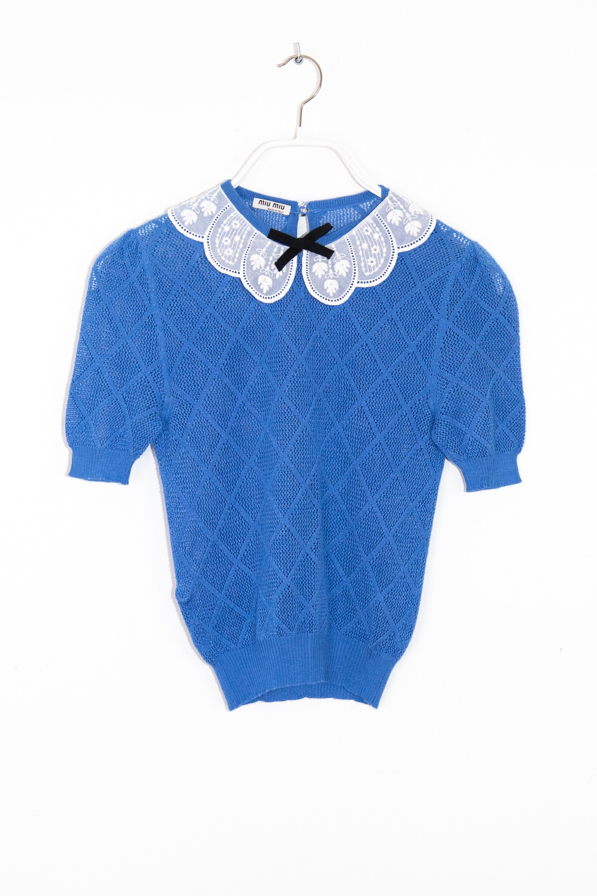 Miu Miu Strickpullover mit Bubikragen in Blau und Weiß