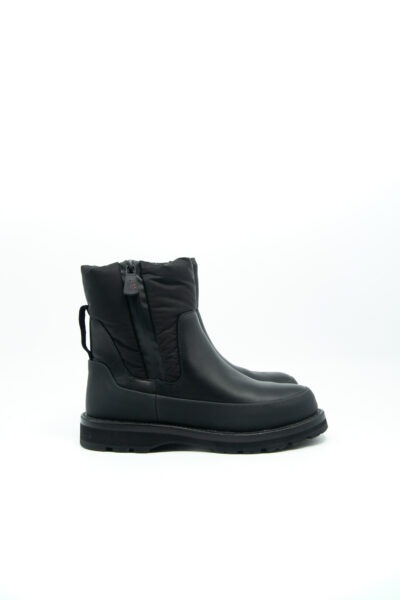 Moncler "Rain Don't Care" Ankle Boots in Schwarz