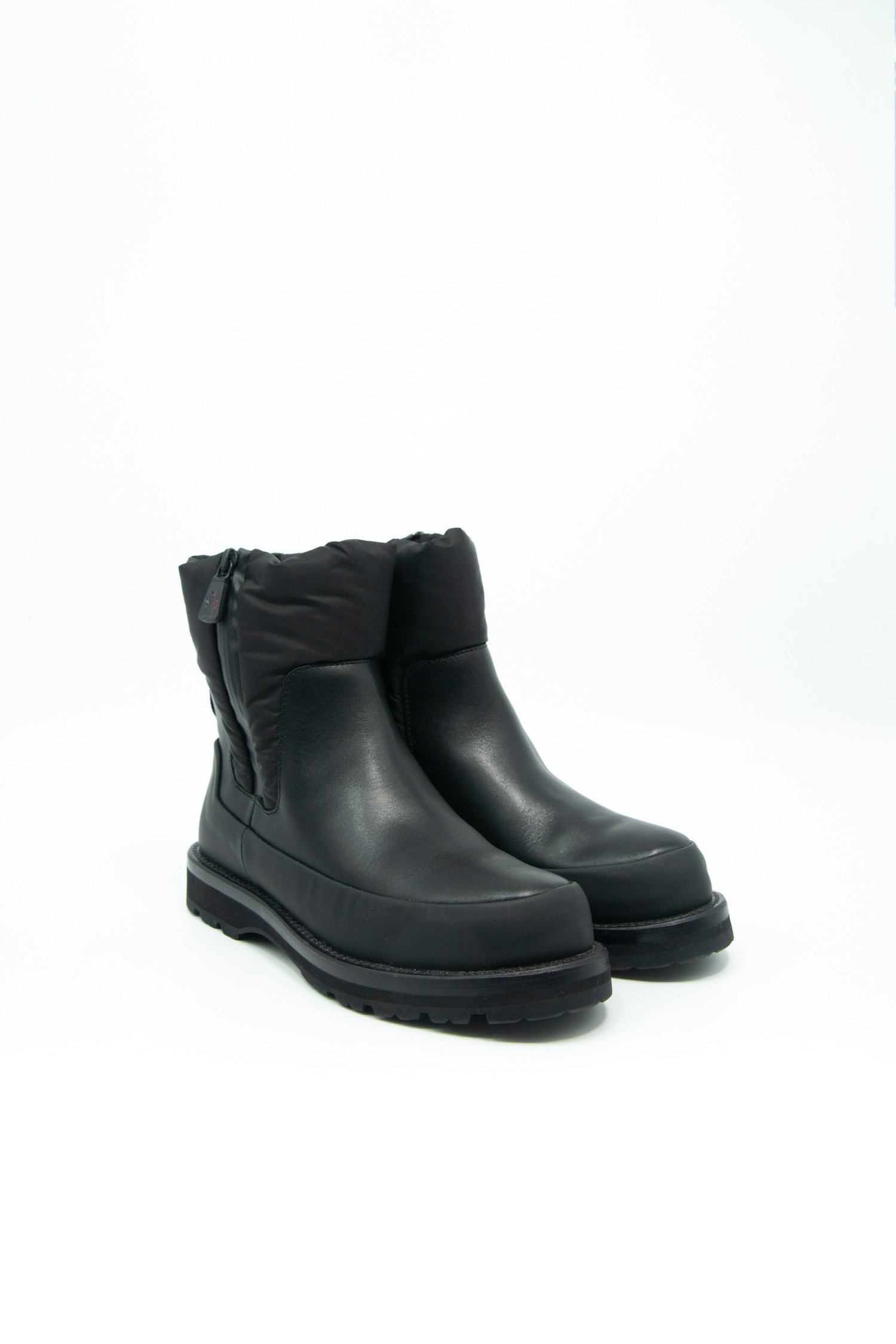 Moncler "Rain Don't Care" Ankle Boots in Schwarz
