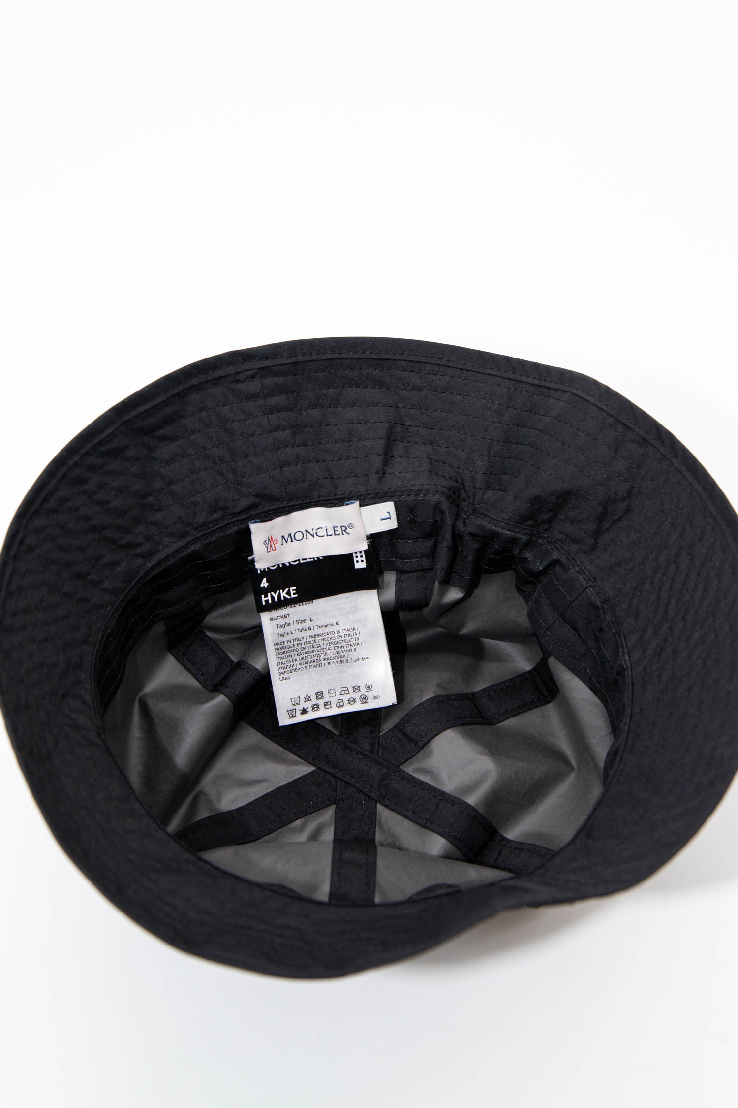 Moncler Fischerhut in Schwarz