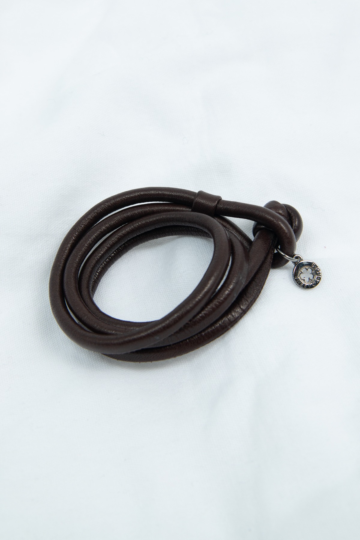 Ole Lynggaard "Sweet Drops" Lederarmband in dunkelbraun