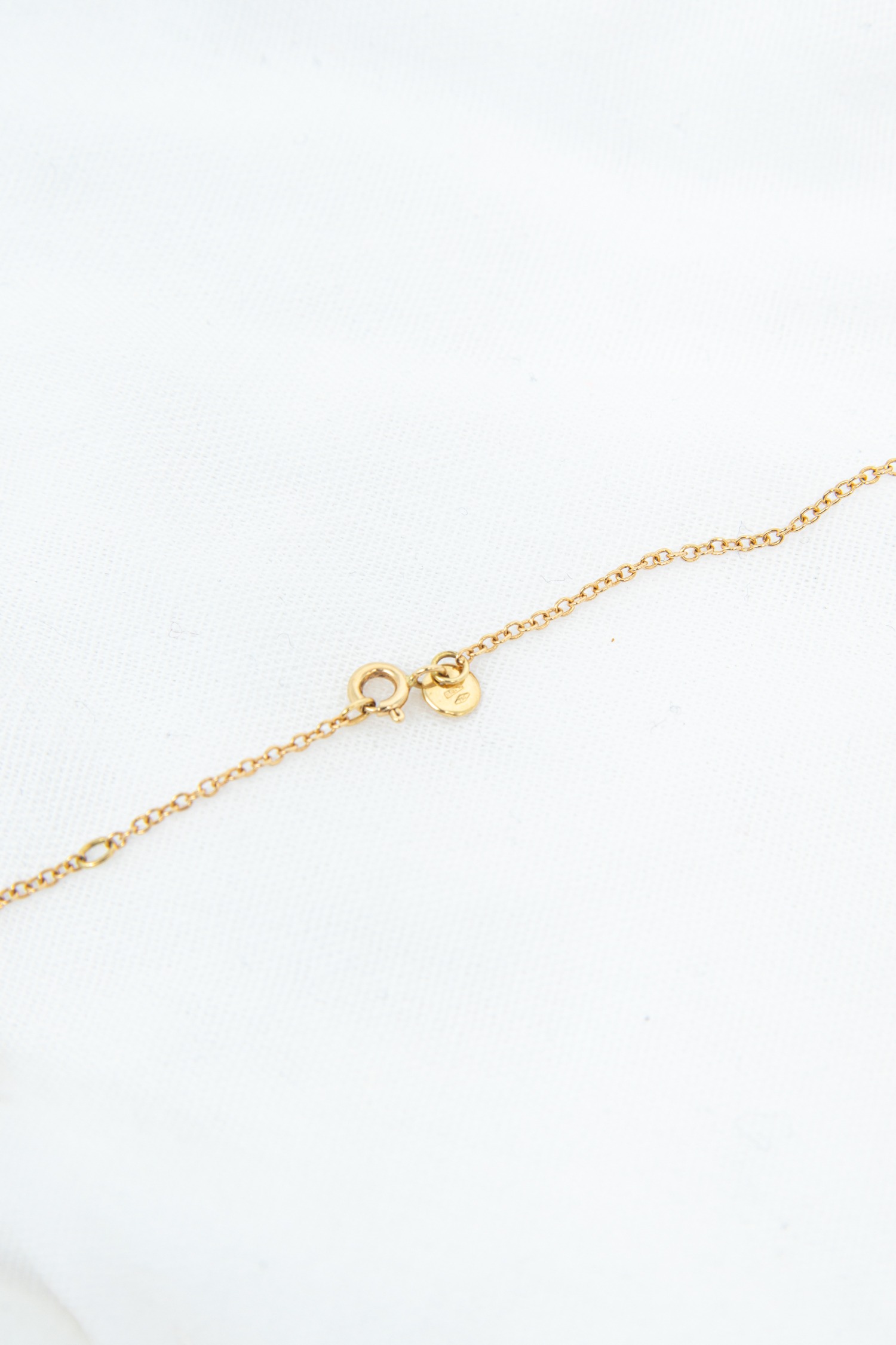 Ole Lynggaard "Young Fish“ Halskette mit Serpentin in Gold