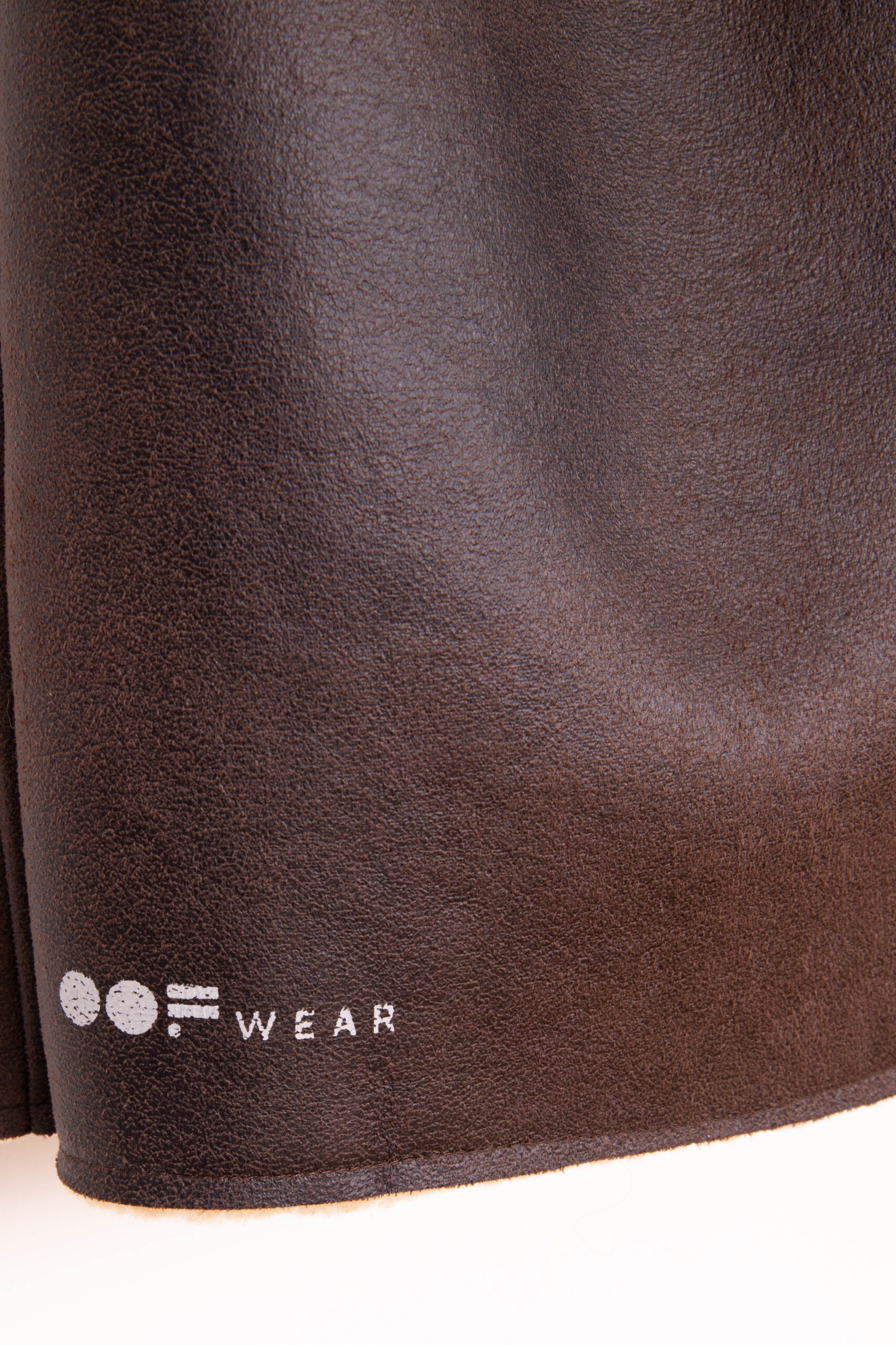 OOF WEAR Wendbarer Shearling-Mantel in Dunkelbraun und Ecru