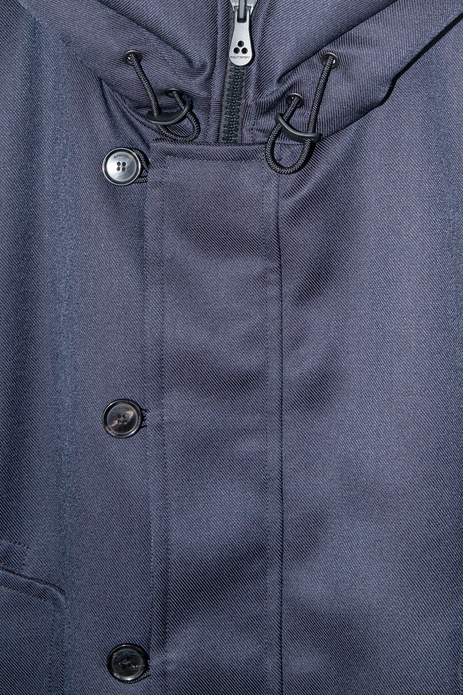 Peuterey Stepmantel in Dunkelblau und Cremeweiß