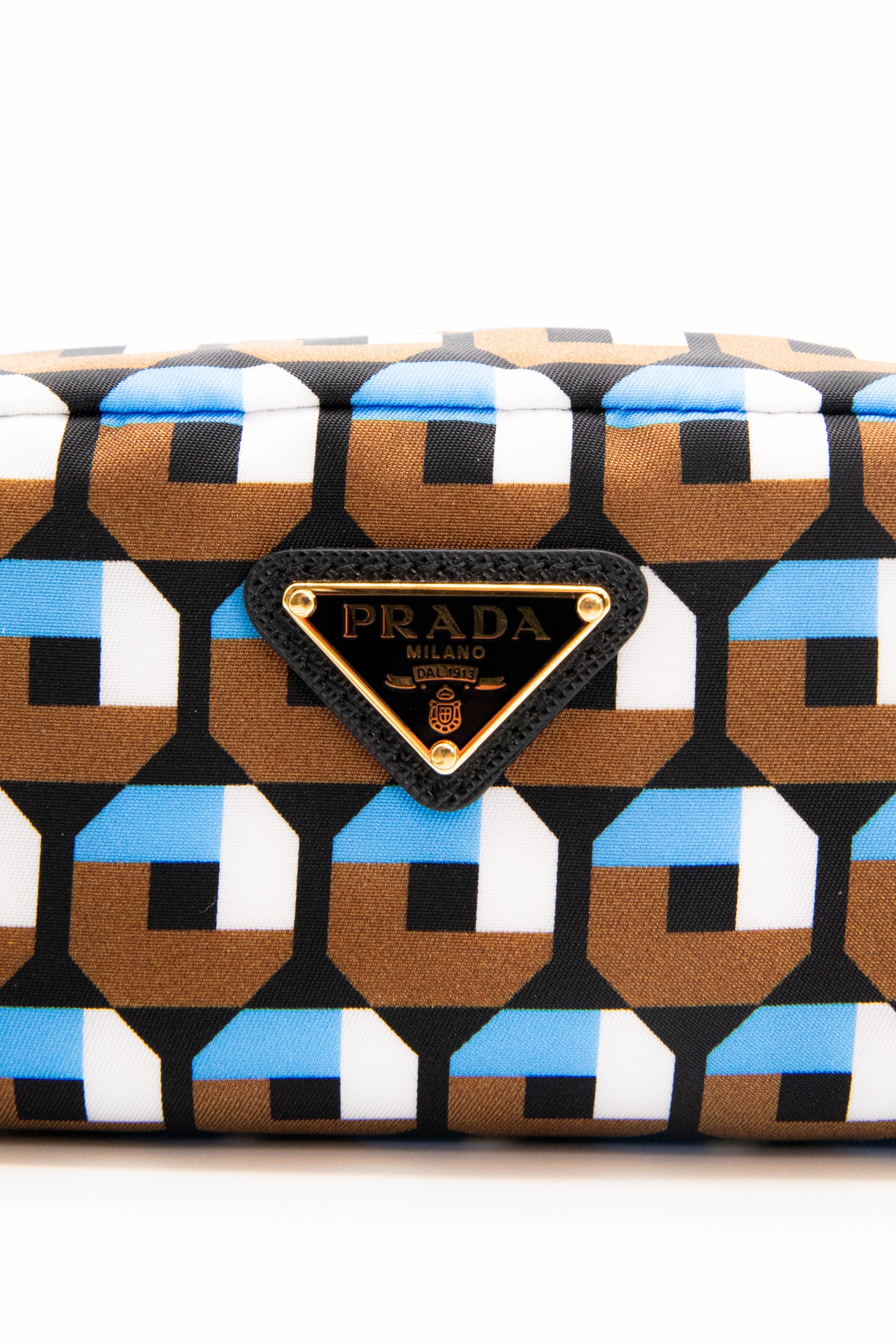 Prada Re-Nylon Kosmetiktasche in Hellblau und Cognac