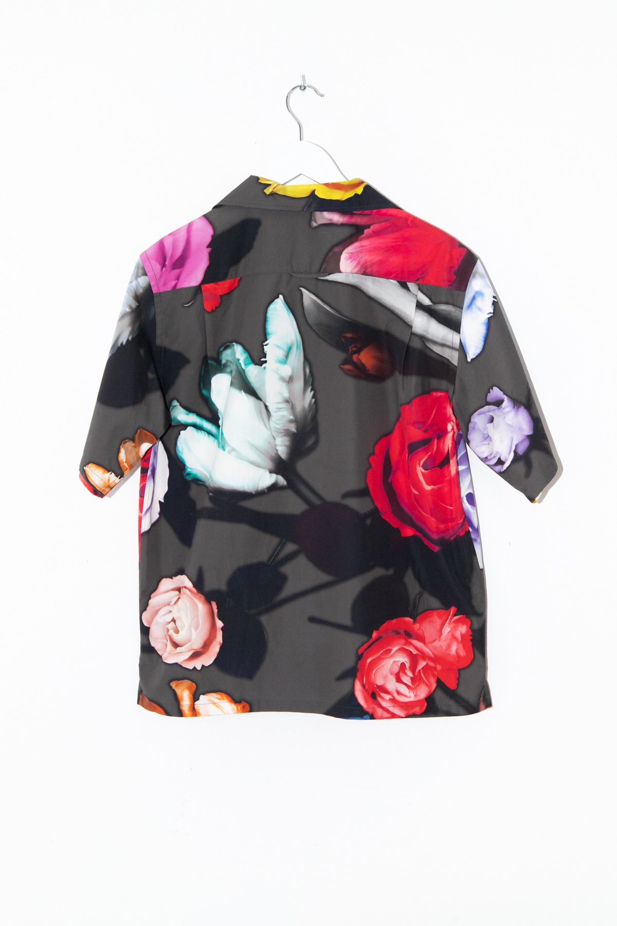 Prada Oversized-Hemd mit Blumendruck in Grau und Bunt