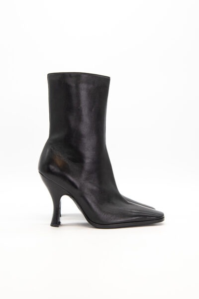 Prada schlanke Ankle Boots in Schwarz