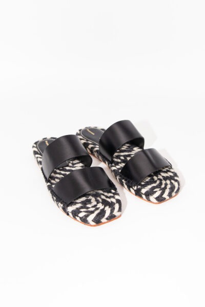 Proenza Schouler Pantoletten in Schwarz und Weiß