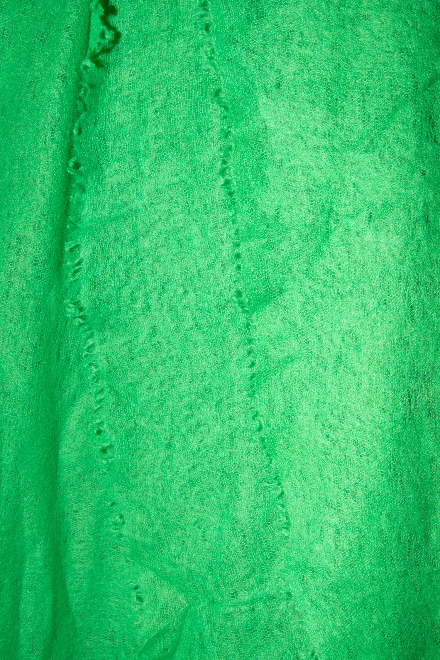 Pur Schoen Schal in Grasgrün aus Kaschmir