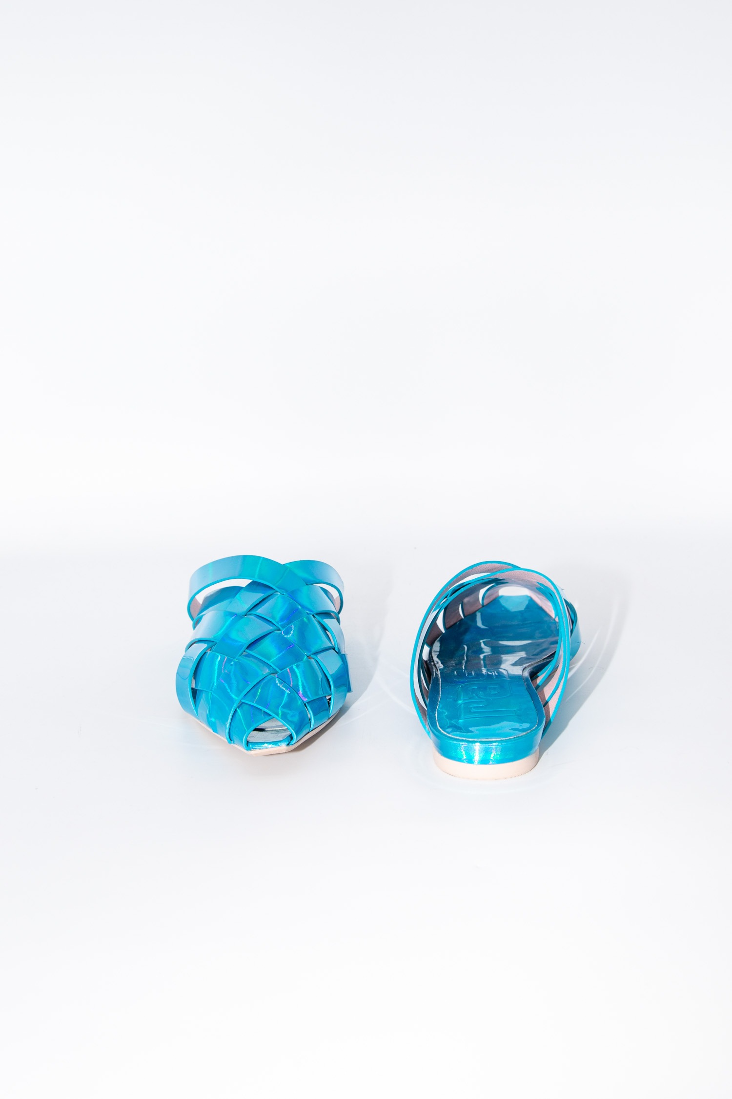 Ras Mules in holografischem Blau
