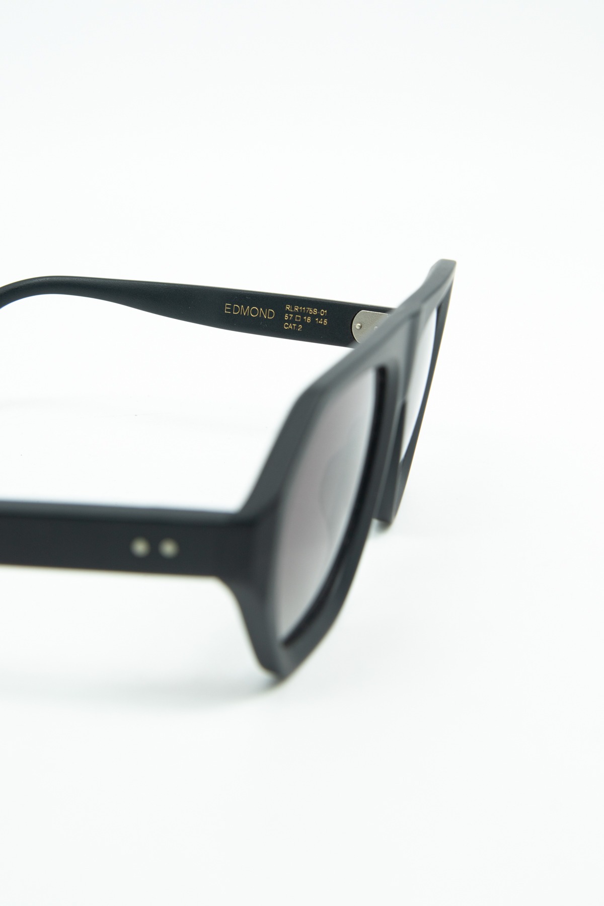 Robert la Roche "Edmond" Sonnenbrille in Schwarz