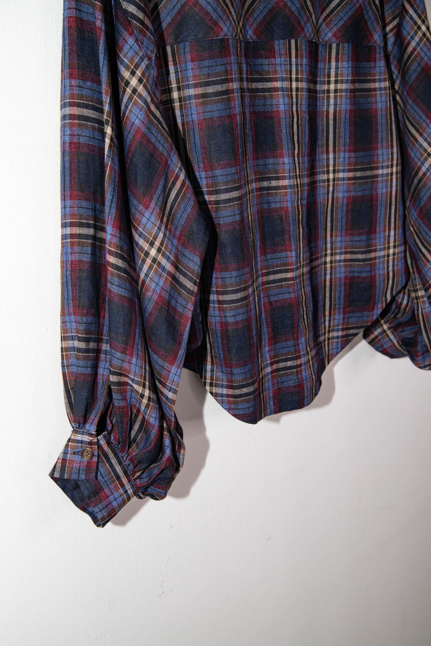 Róhe "Ada" Bluse mit Karomuster in Dunkelblau