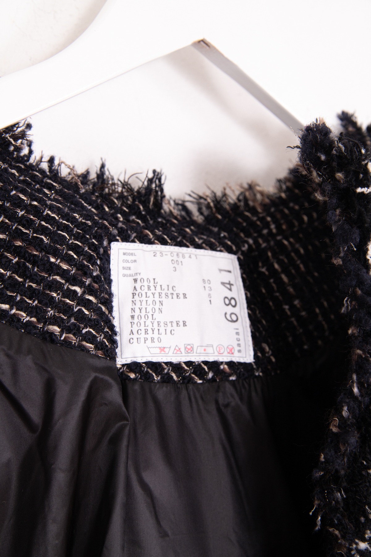 Sacai "Tweed Padded" Jacke in Schwarz und Ecru
