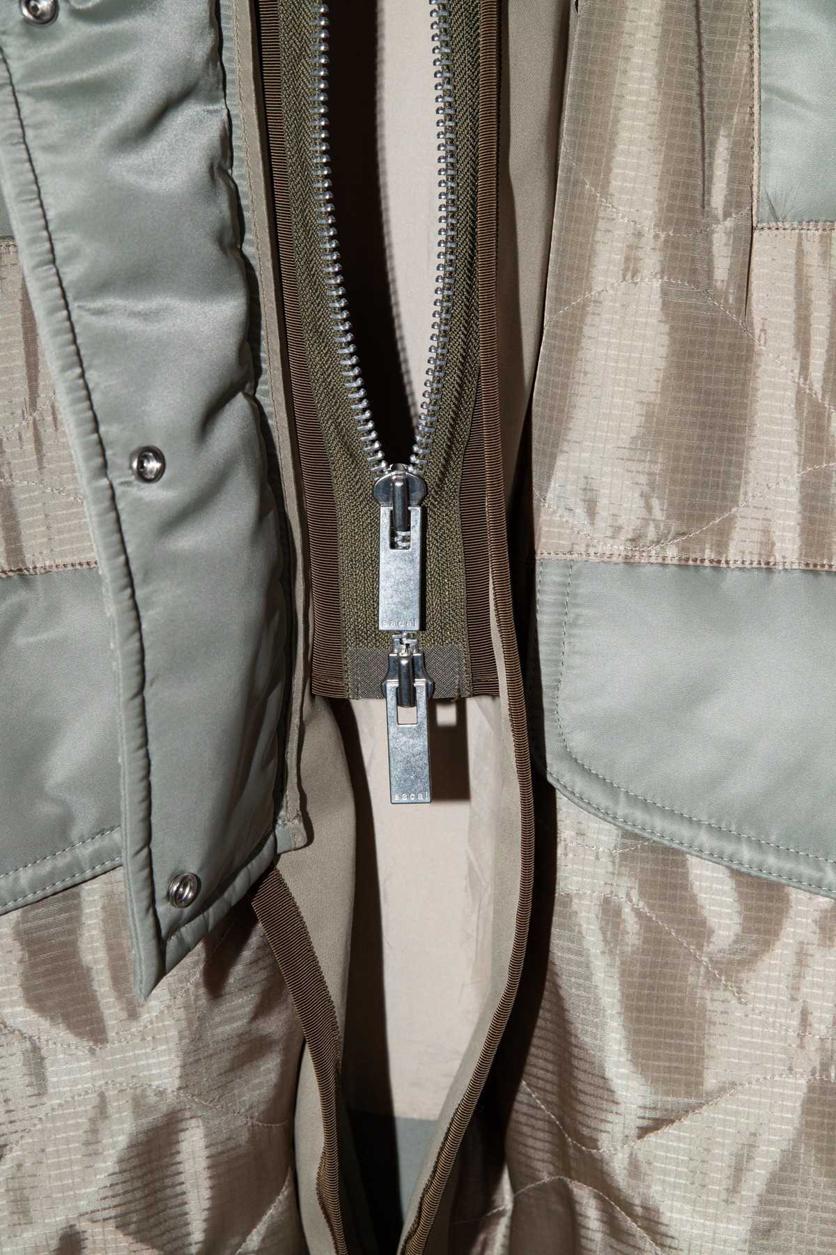Sacai Utility-Jacke in Oliv