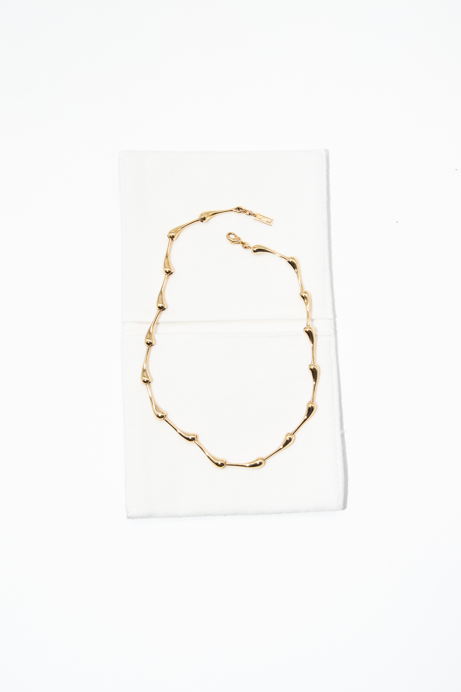 Saint Laurent Halskette mit Tropfenförmigen Gliedern in Gold