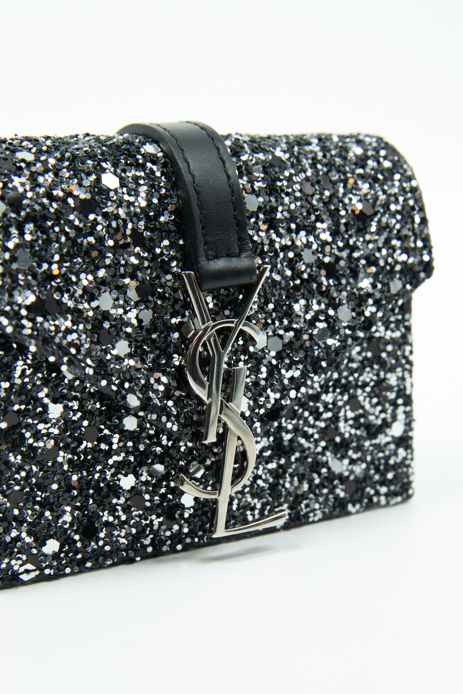 Saint Laurent "Mini Crossbody" Umhängetasche mit Glitzer