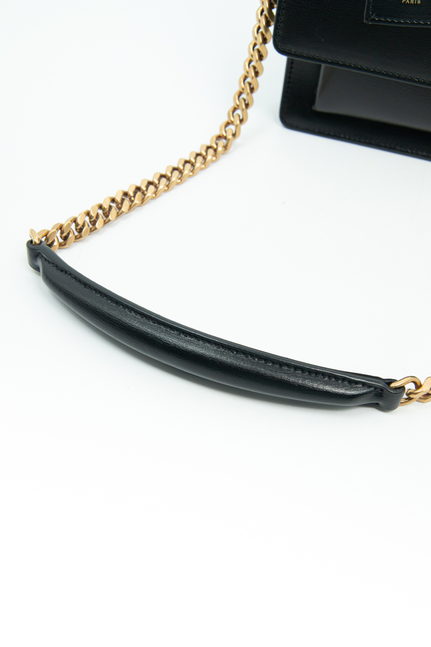 Saint Laurent "Sunset Large" Handtasche in Schwarz und Gold