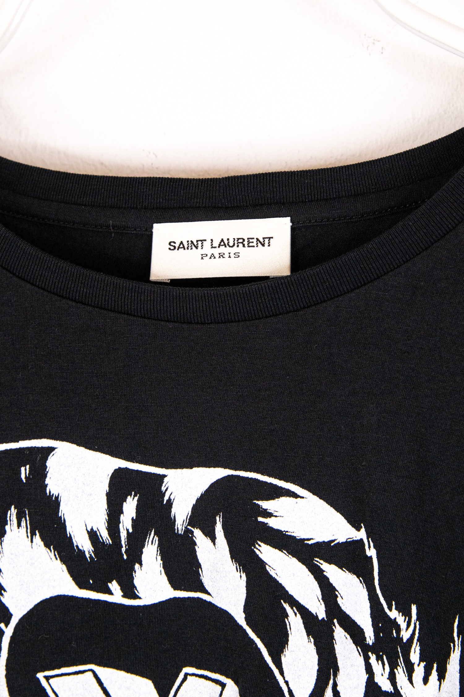 Saint Laurent T-Shirt mit Print in Schwarz und Weiß