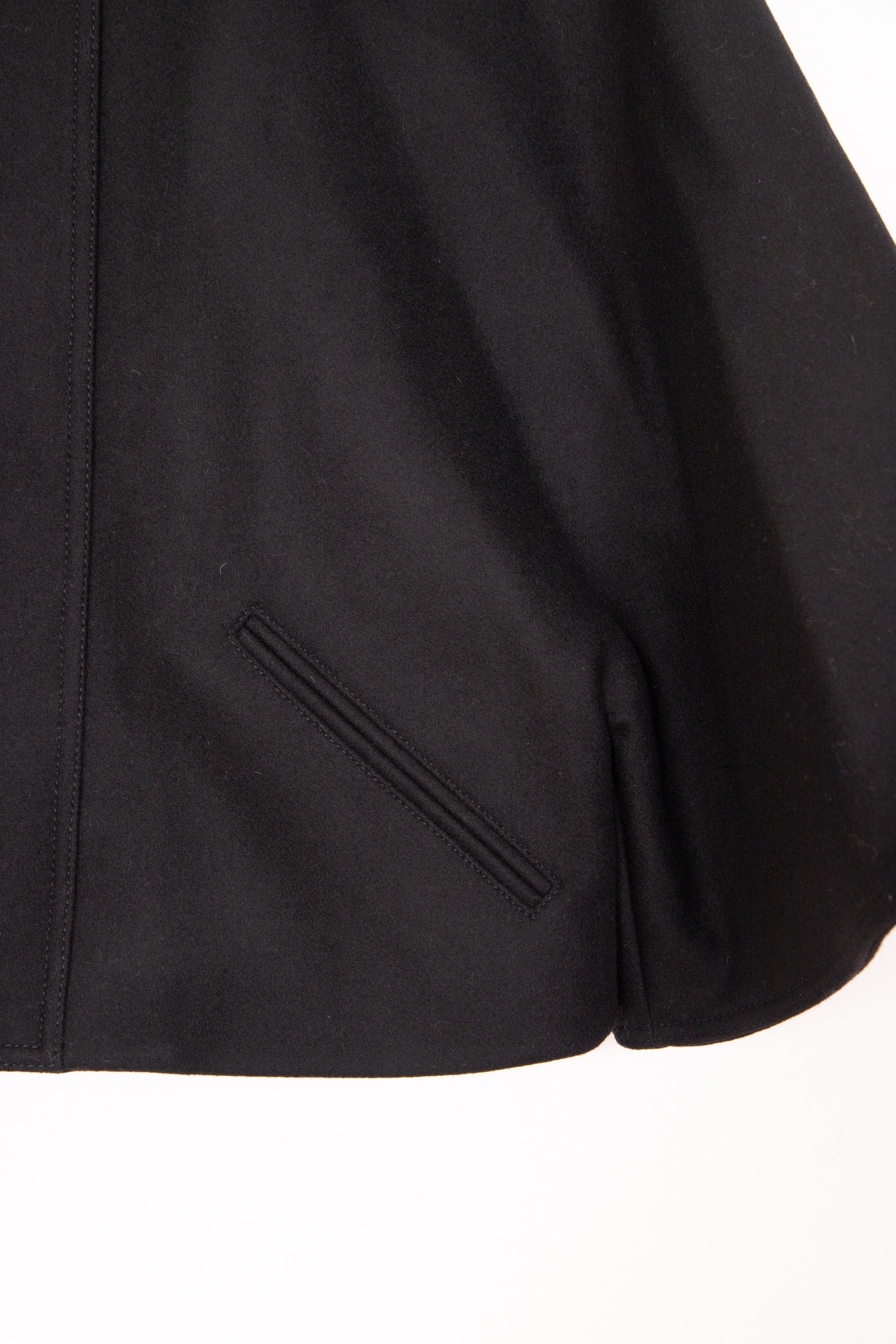 Saint Laurent Cape aus Wolle in Schwarz