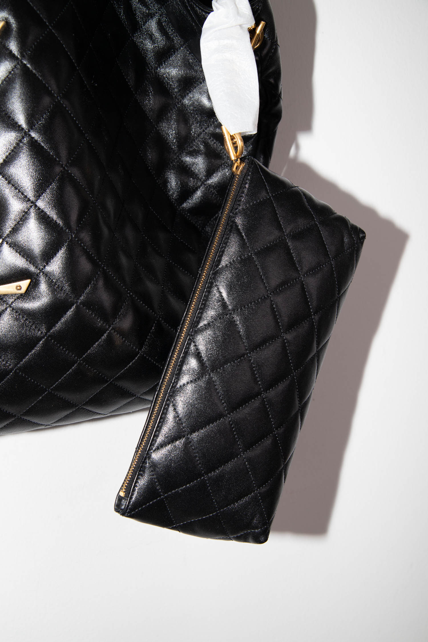Saint Laurent "Icare" Shopper in Schwarz