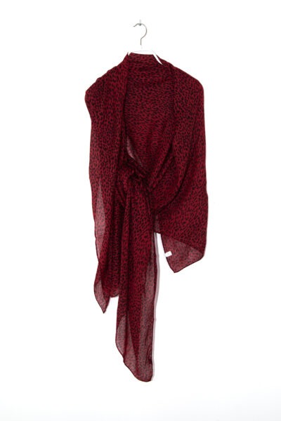 Saint Laurent Tuch mit Leomuster in Rot und Schwarz