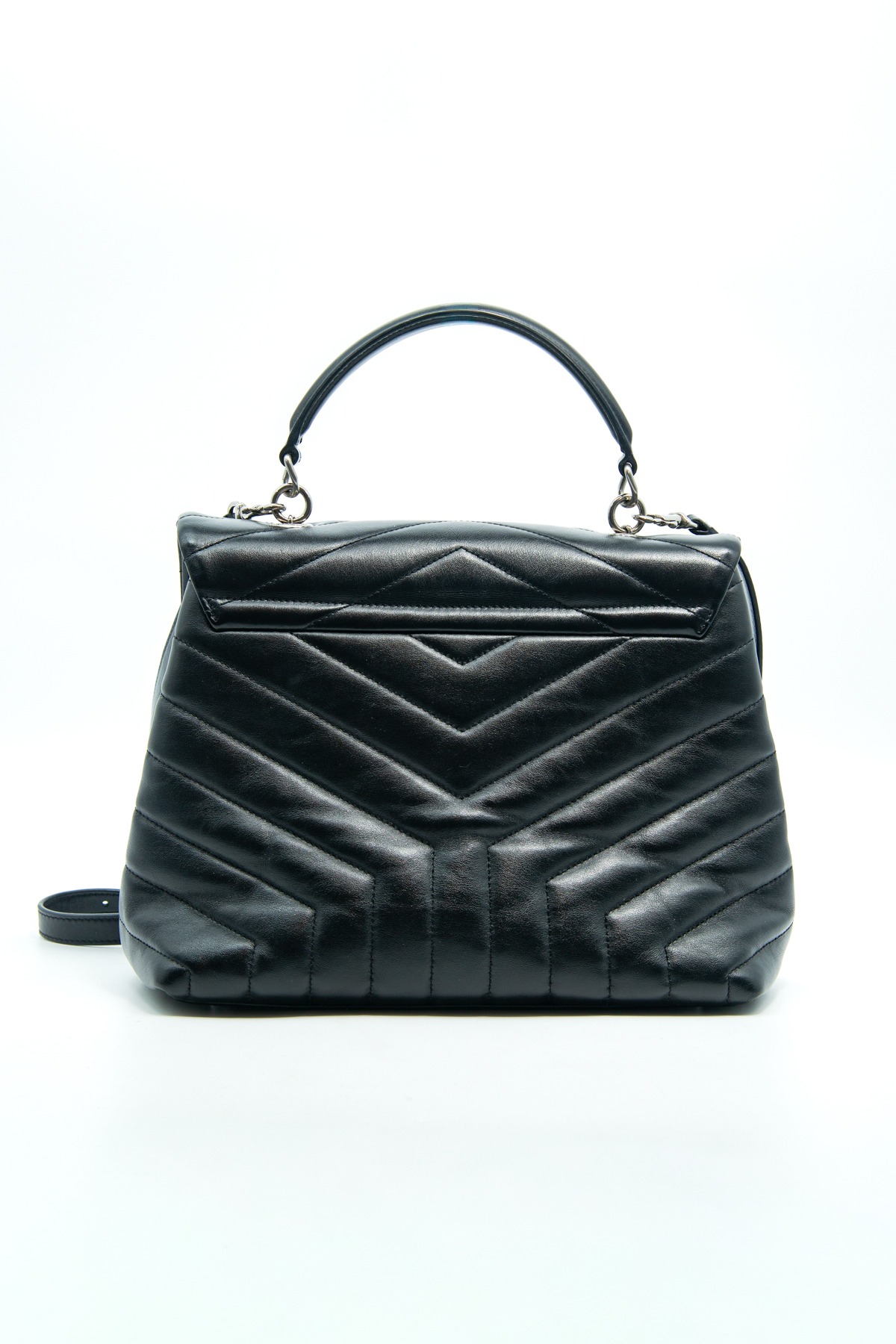 Saint Laurent "Lou Lou Top Handle" Handtasche in Schwarz und Silber