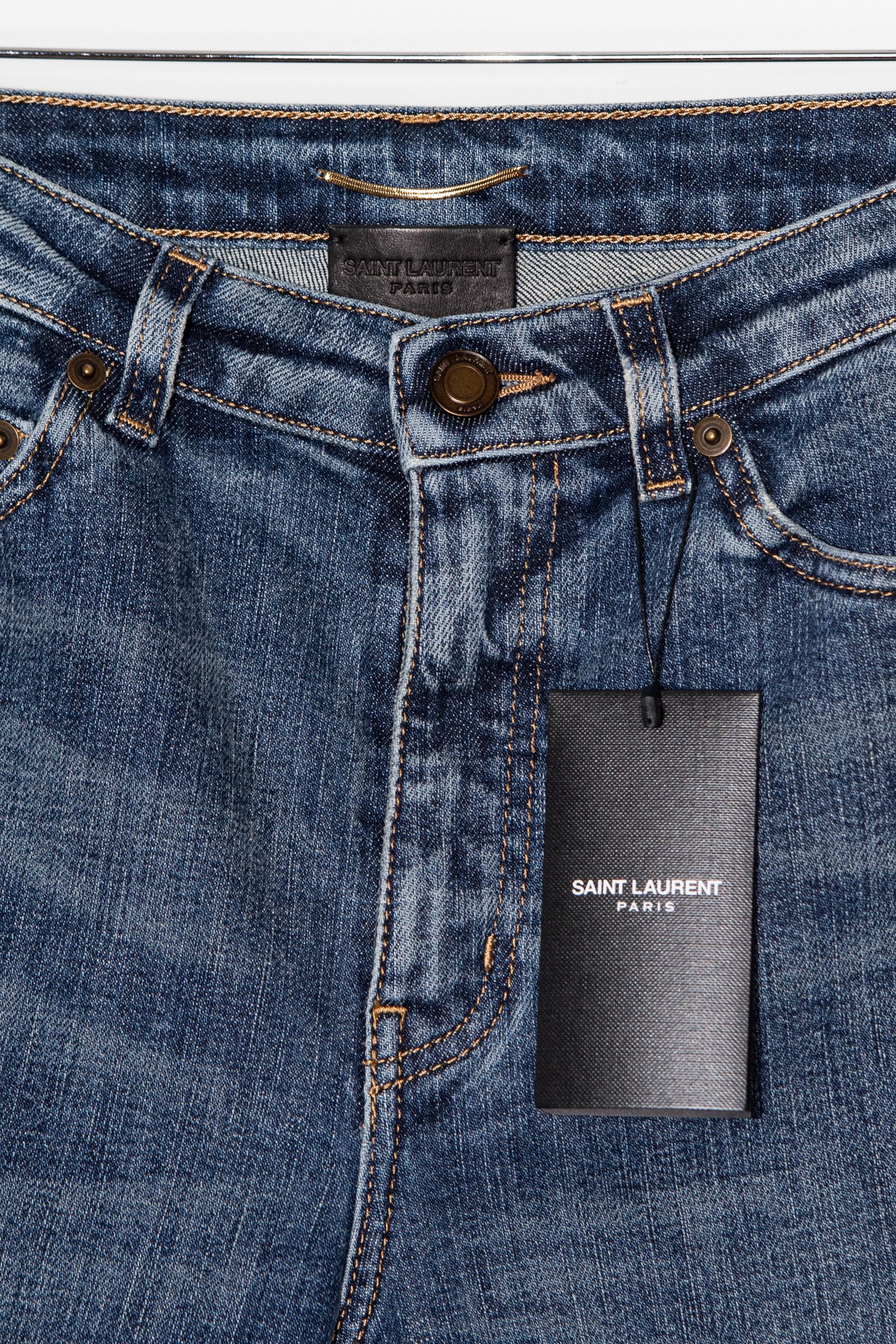 Saint Laurent Jeansshorts in Blau
