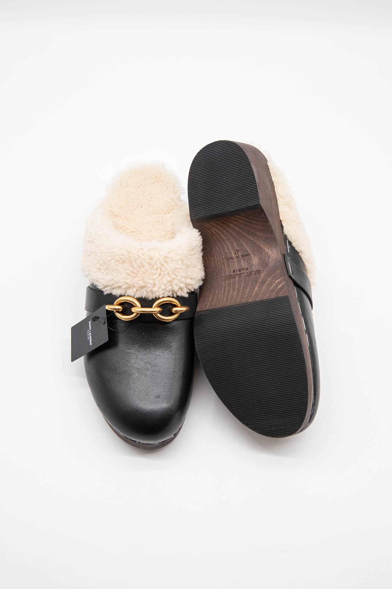 Saint Laurent Clogs mit Fell in Schwarz