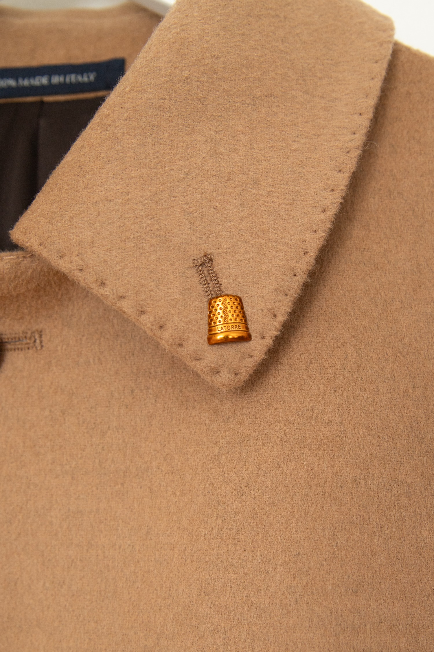 Satoria Latorre Kurzmantel in Camel
