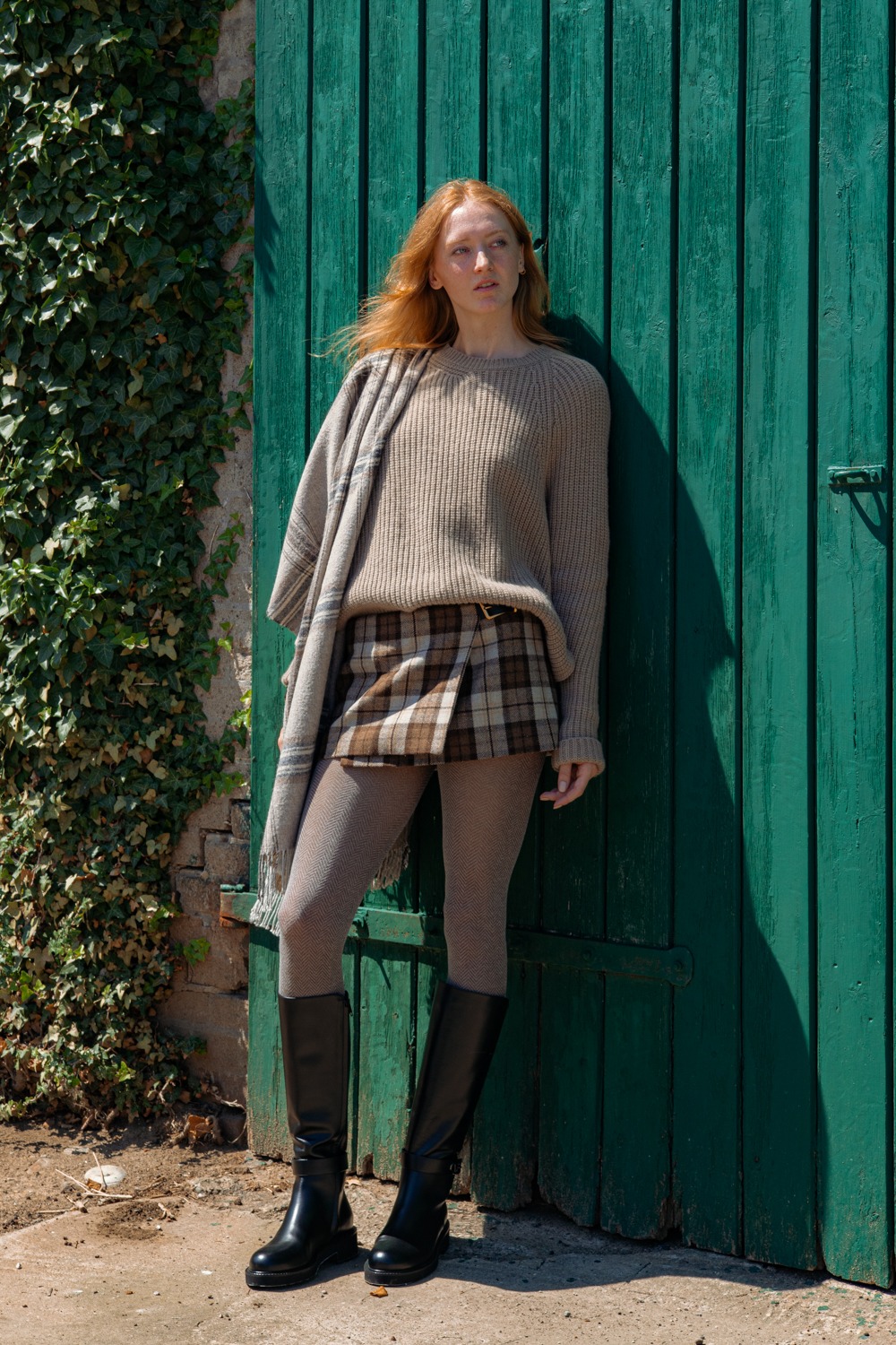 Miu Miu Minirock mit Karomuster in Braun, Beige und gold